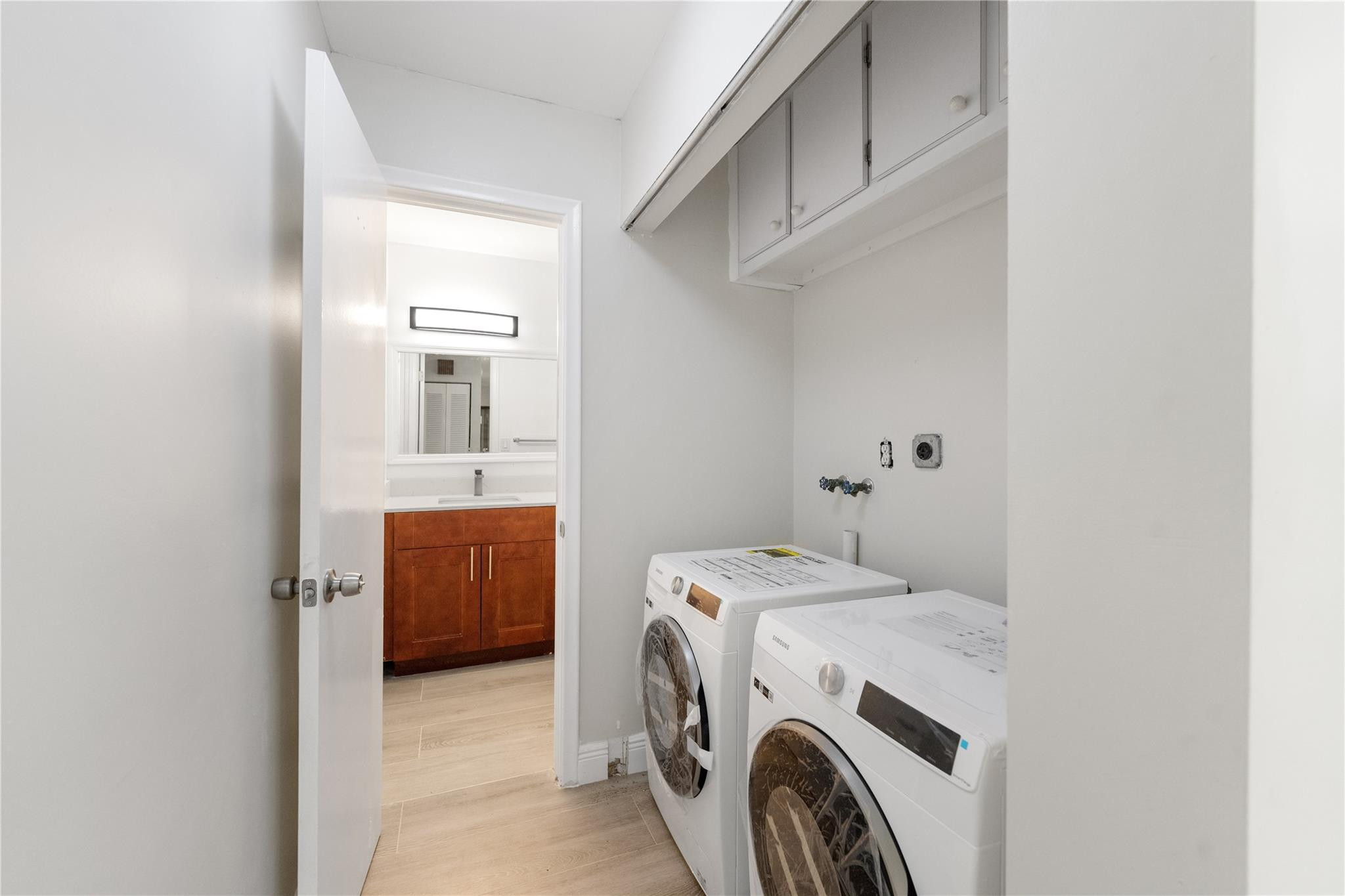 11001 SW 113th Place 11001
