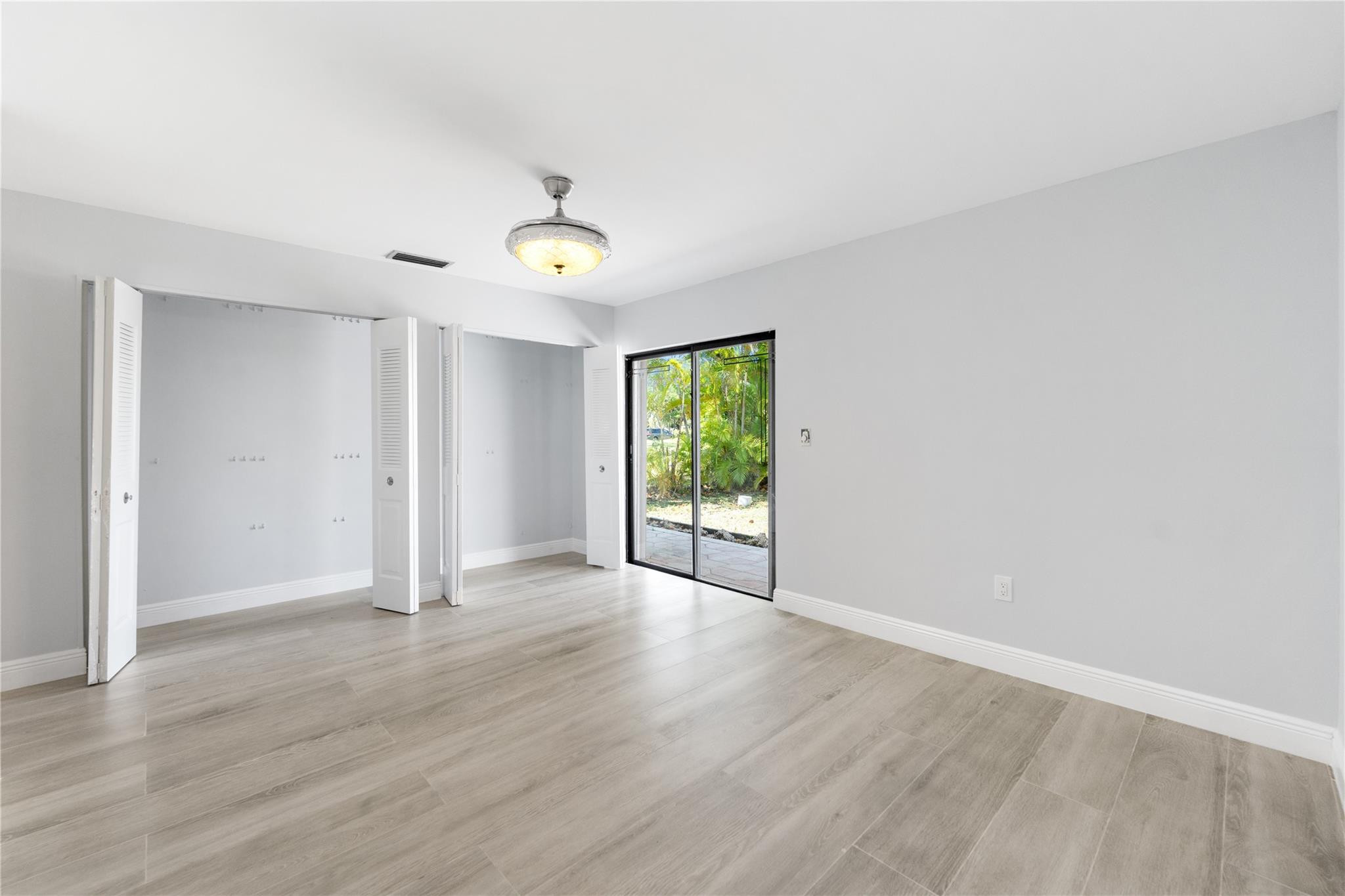 11001 SW 113th Place 11001