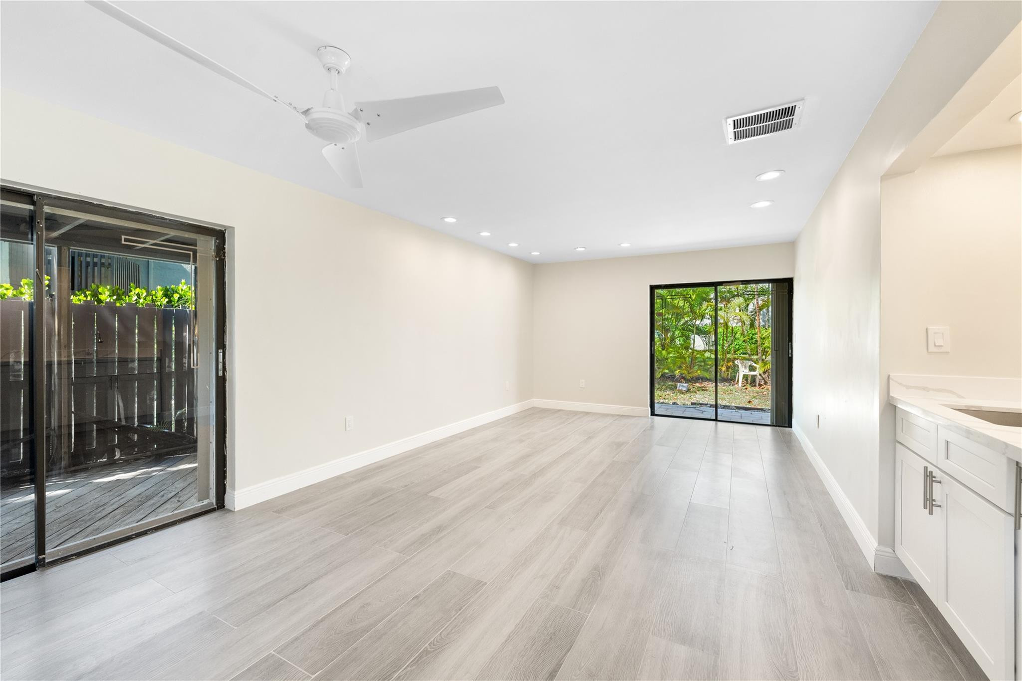 11001 SW 113th Place 11001