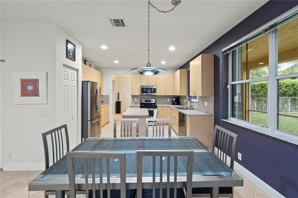 708 Nandina Drive