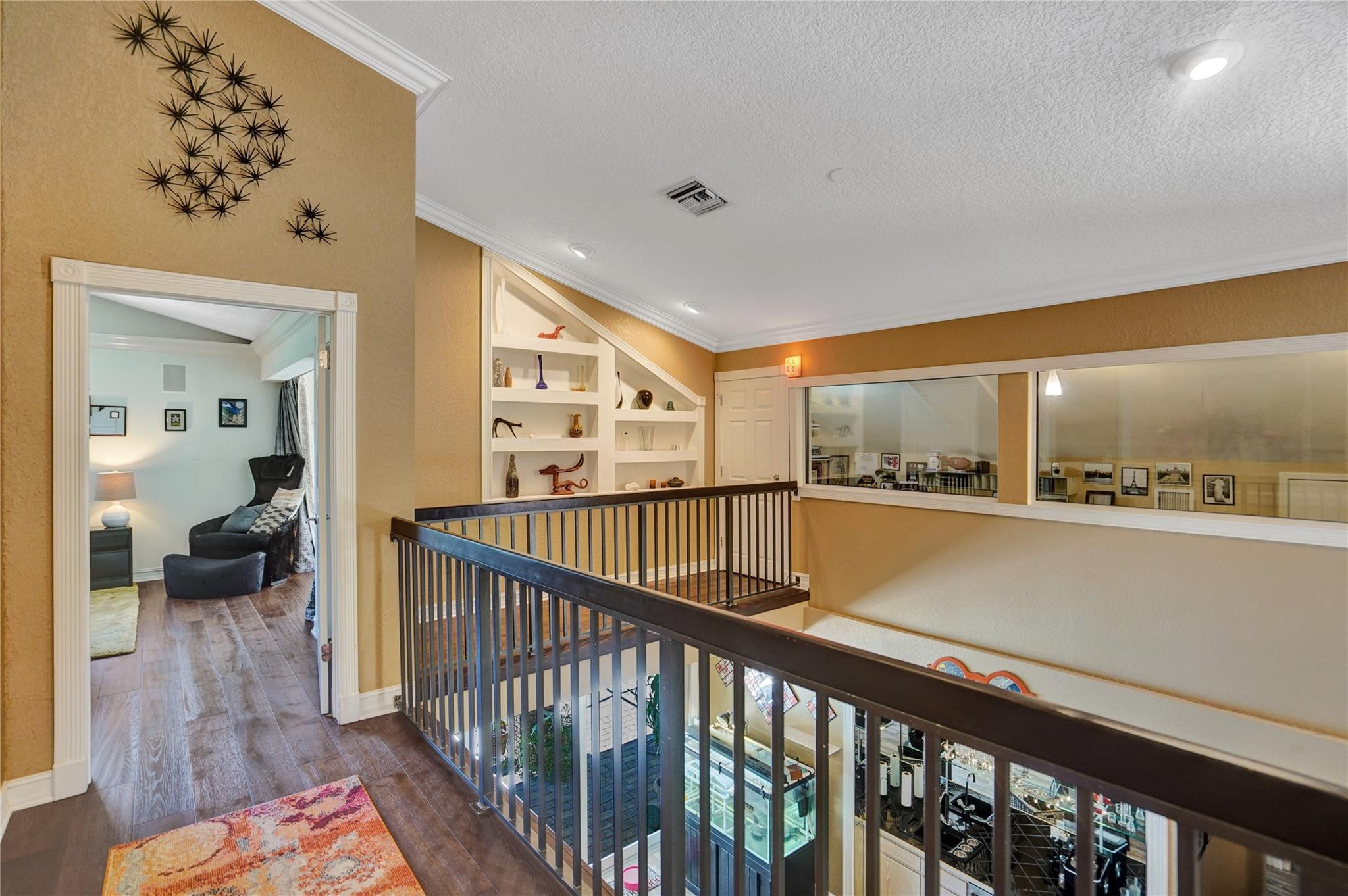 10120 Vestal Court