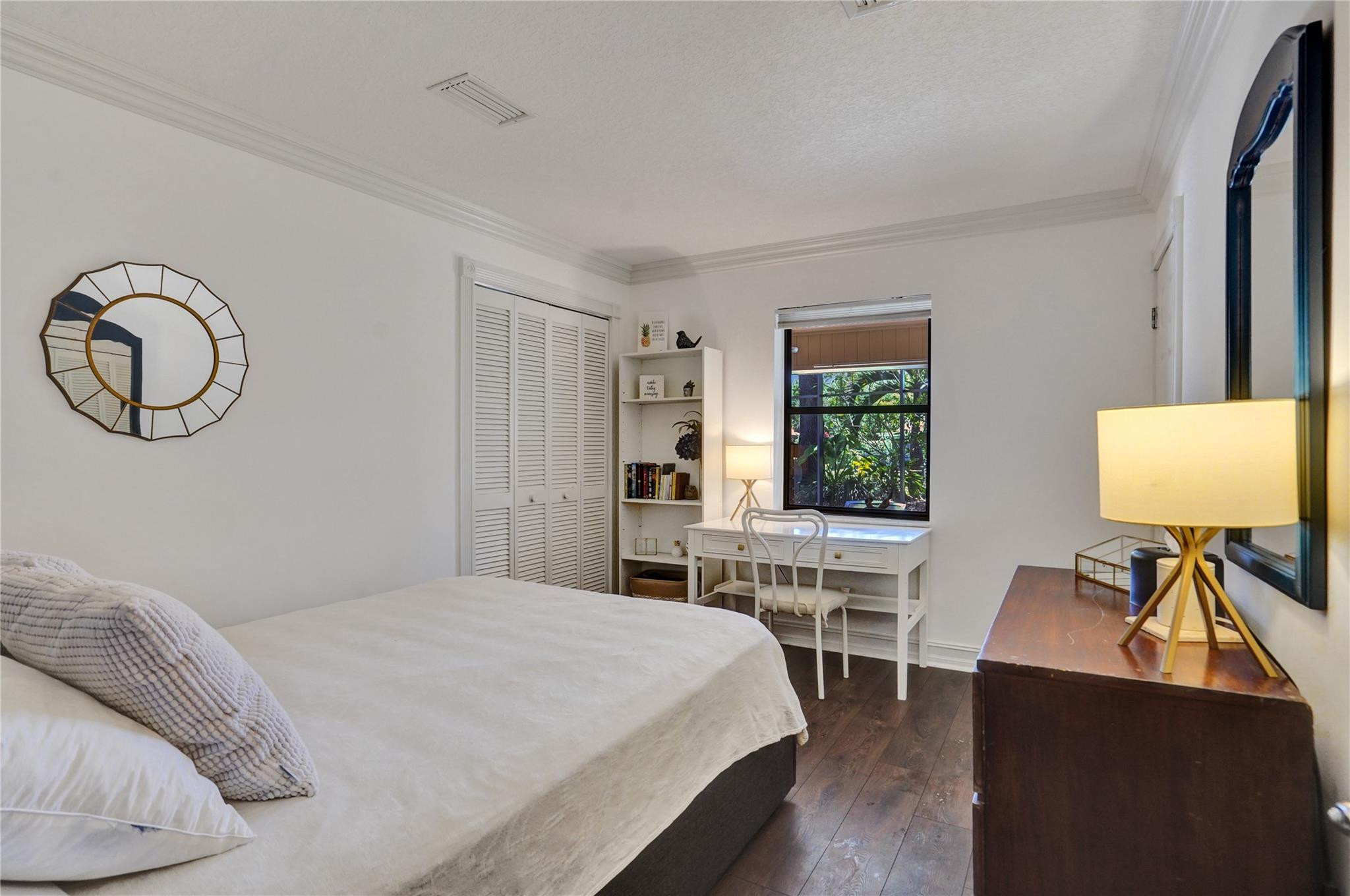 10120 Vestal Court