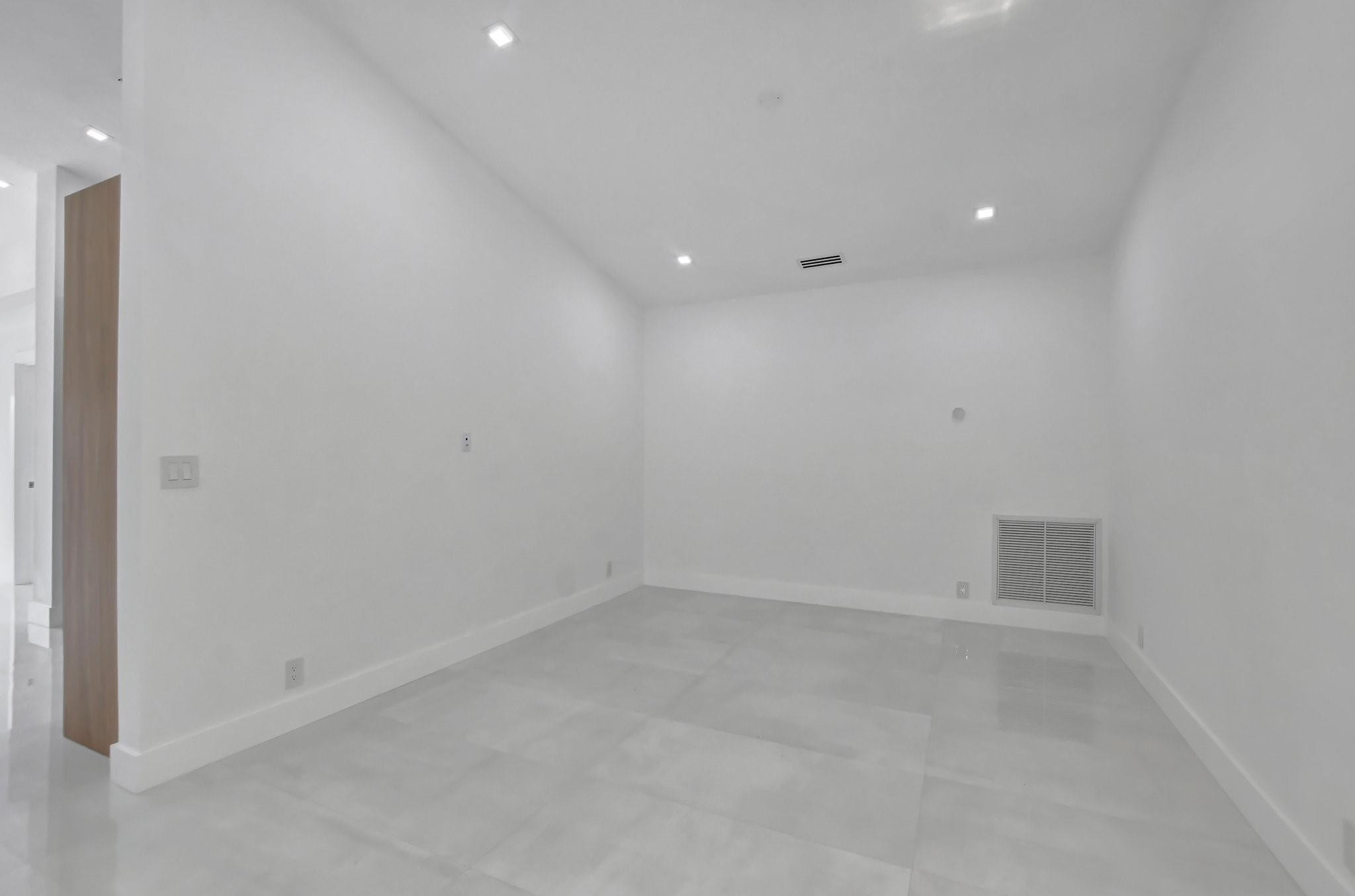 630 Briarwood Lane