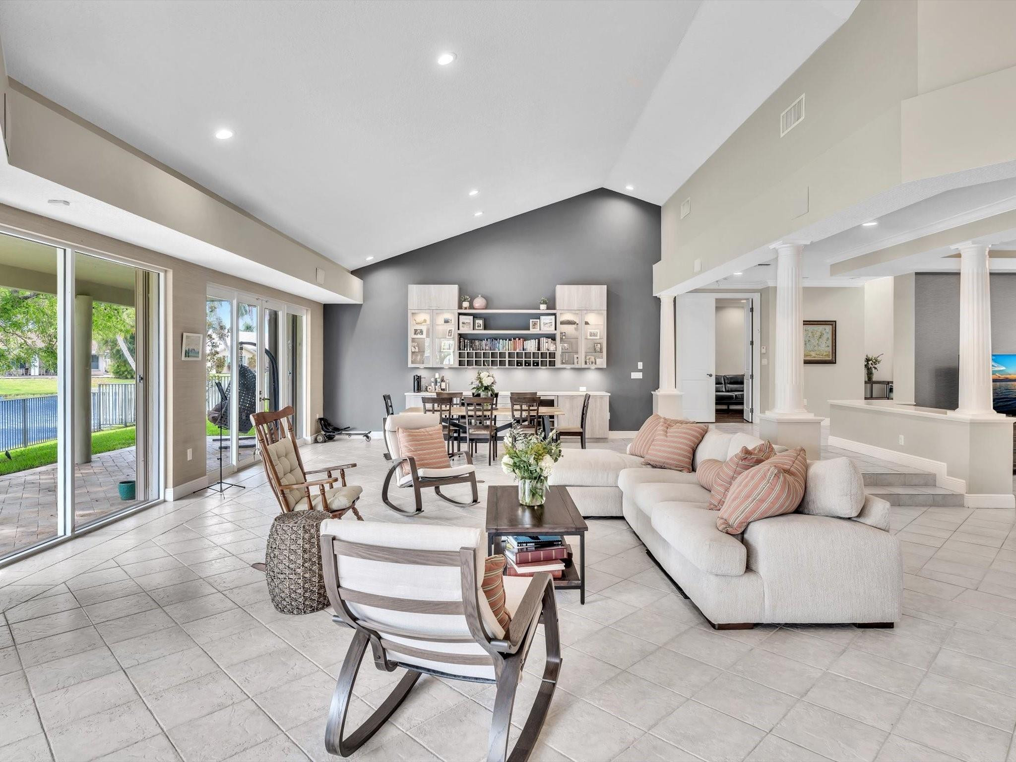 8941 SW 8th Street