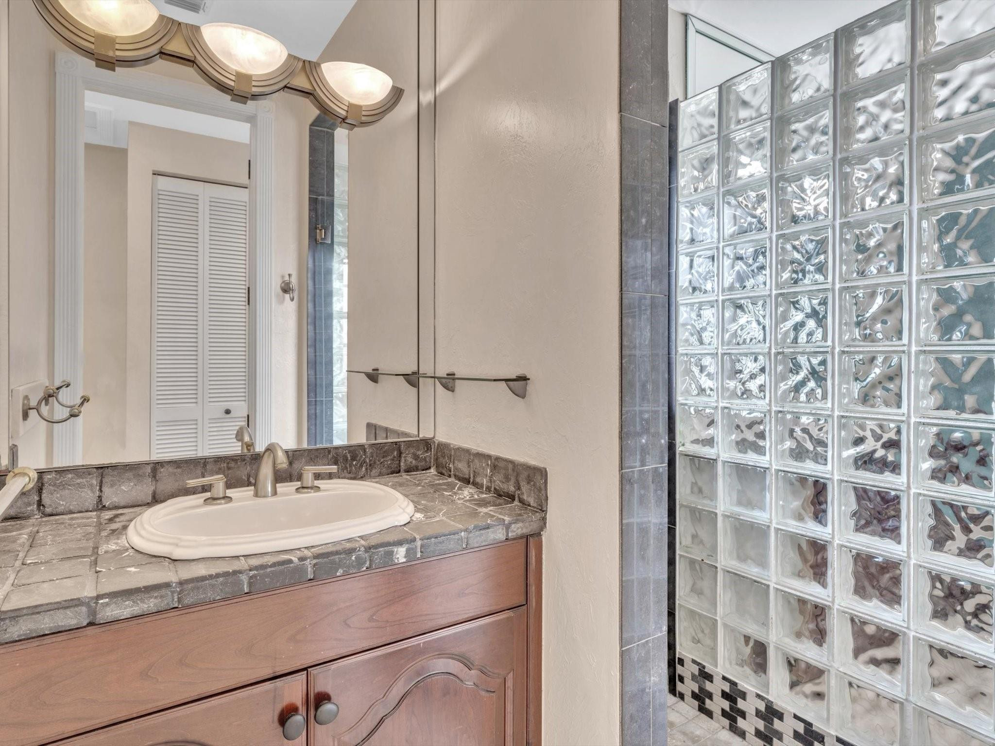 8941 SW 8th Street