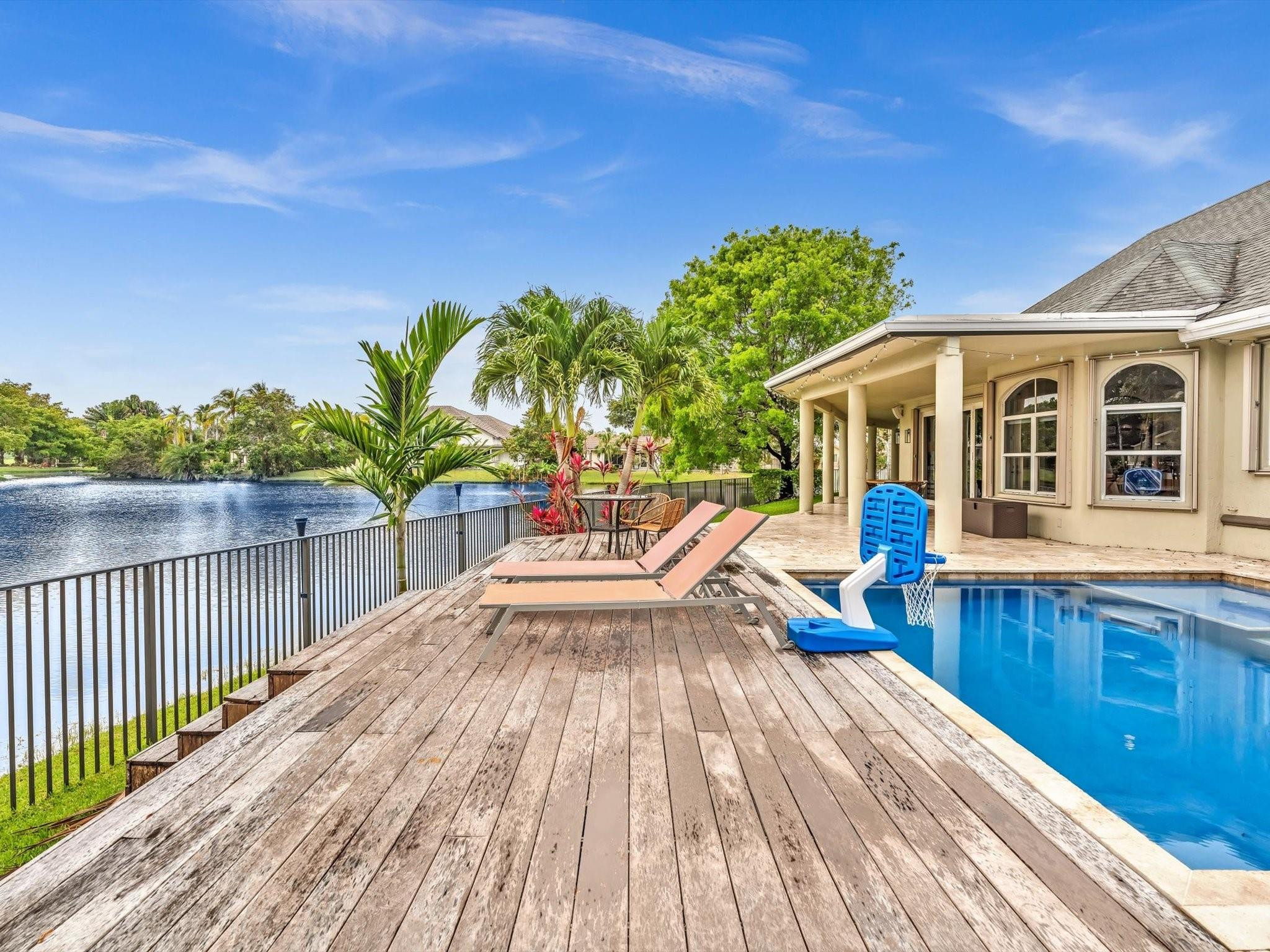 8941 SW 8th Street