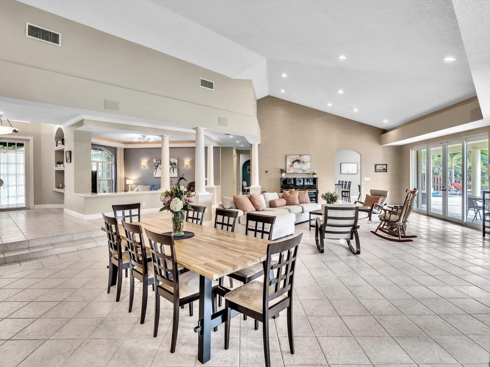 8941 SW 8th Street
