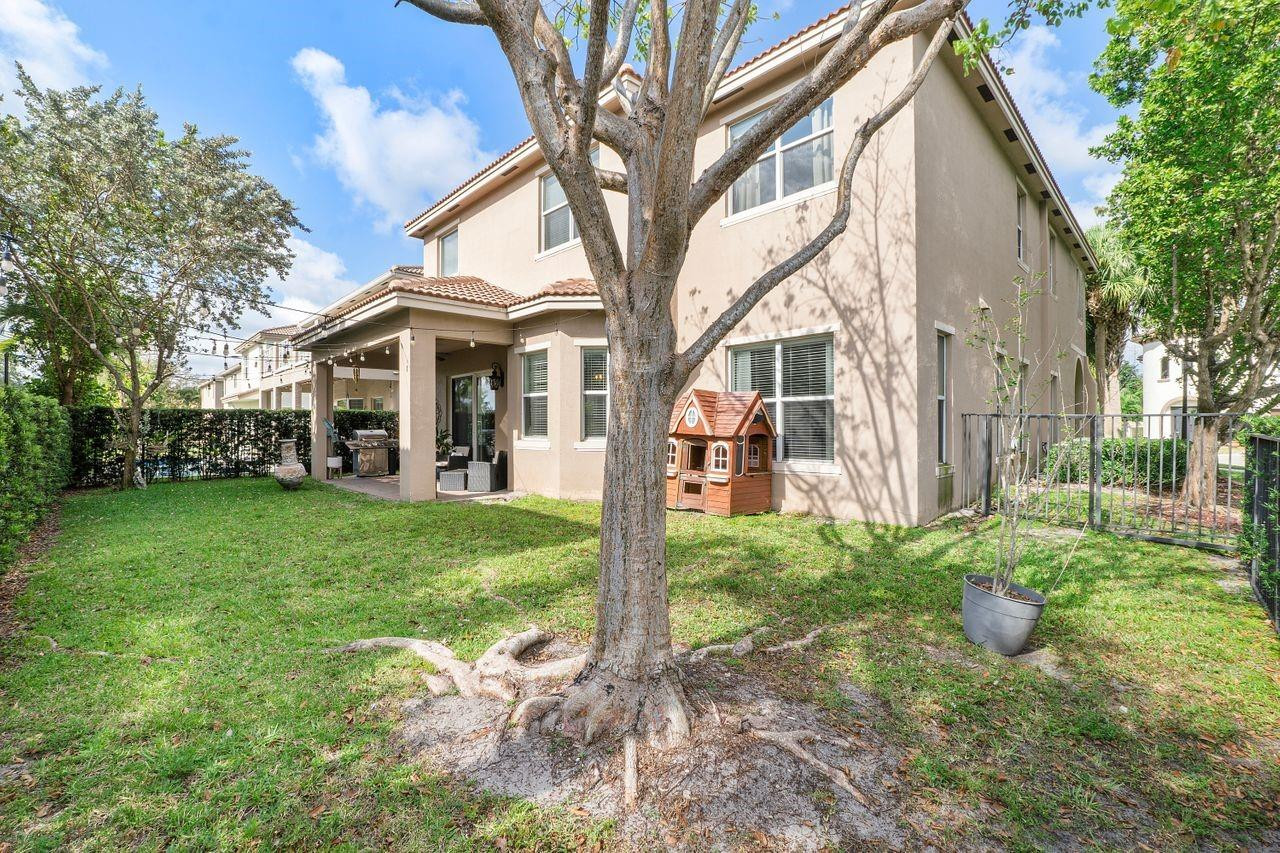 4571 San Mellina Drive