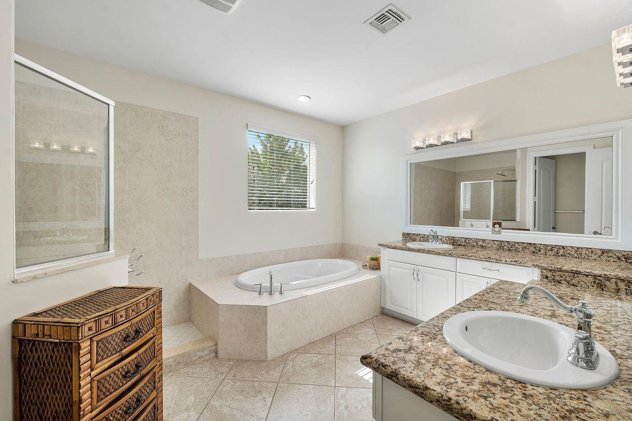 4571 San Mellina Drive
