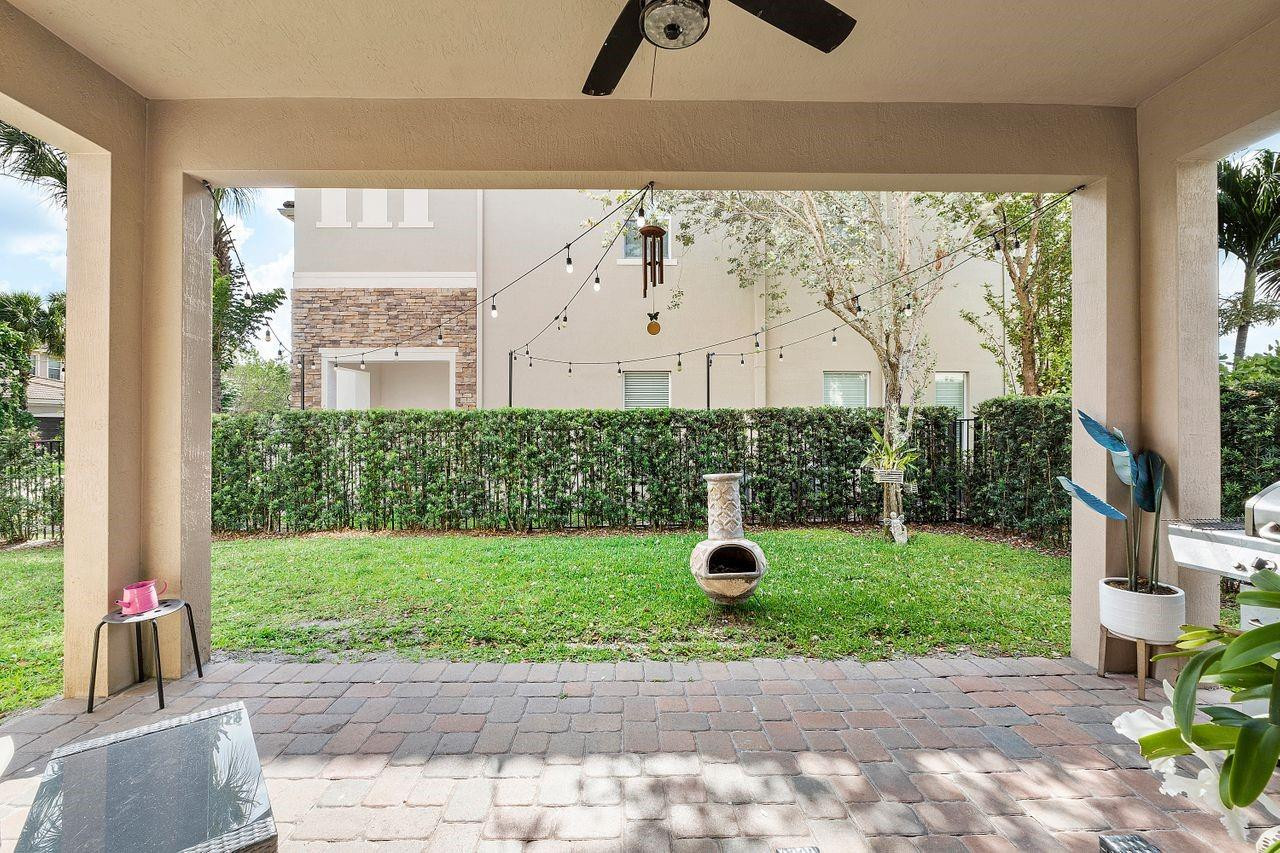 4571 San Mellina Drive