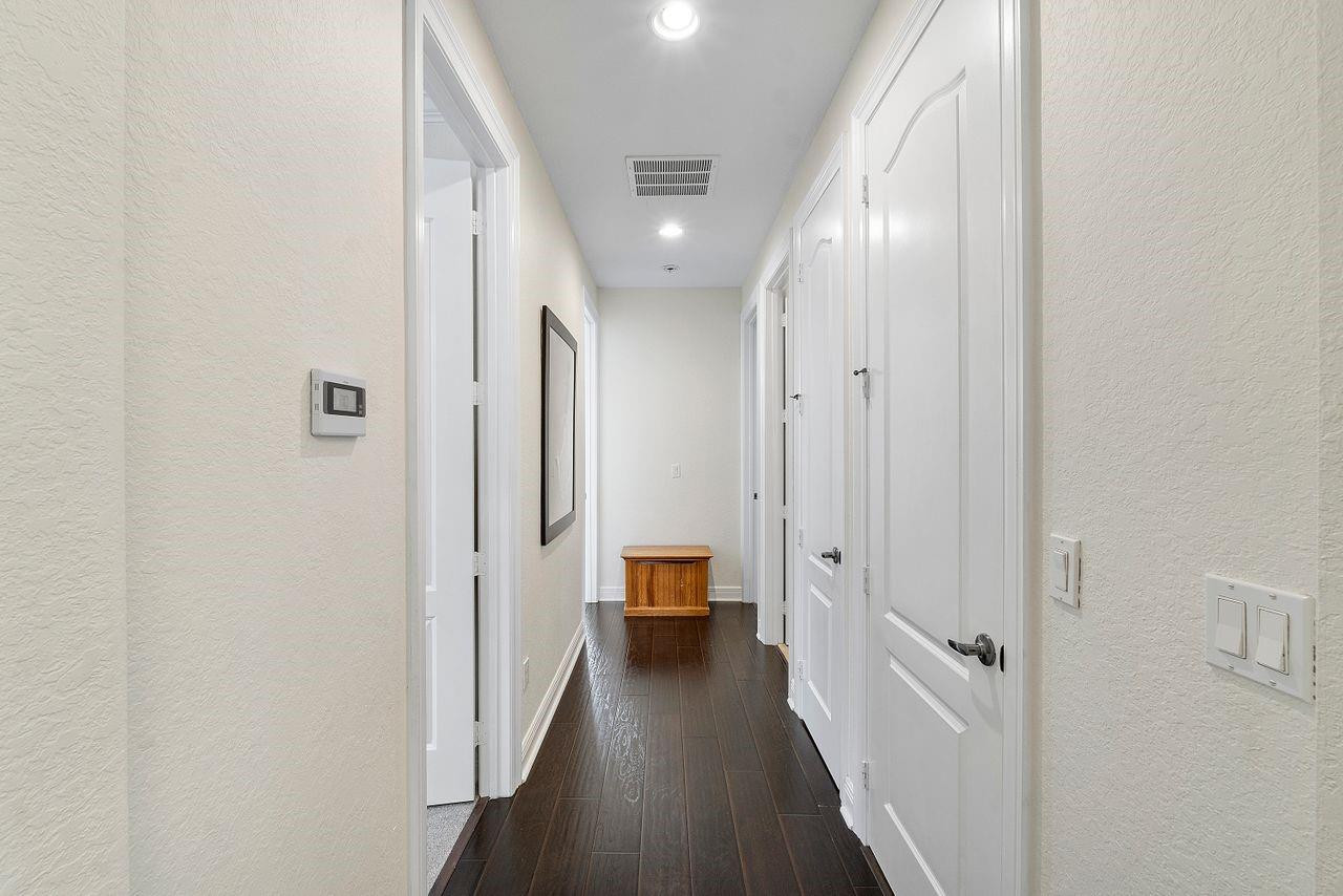 4571 San Mellina Drive