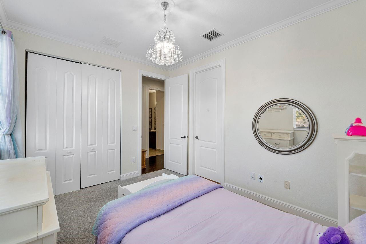 4571 San Mellina Drive