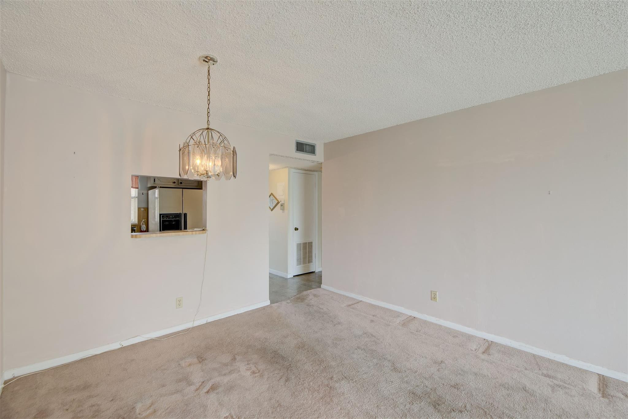 9460 Sunrise Lakes Boulevard Unit: 205
