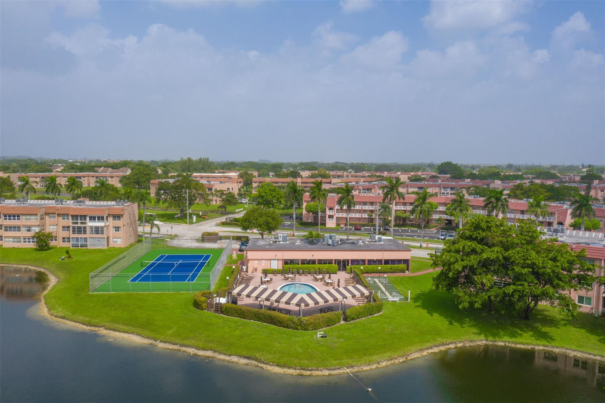 9460 Sunrise Lakes Boulevard Unit: 205