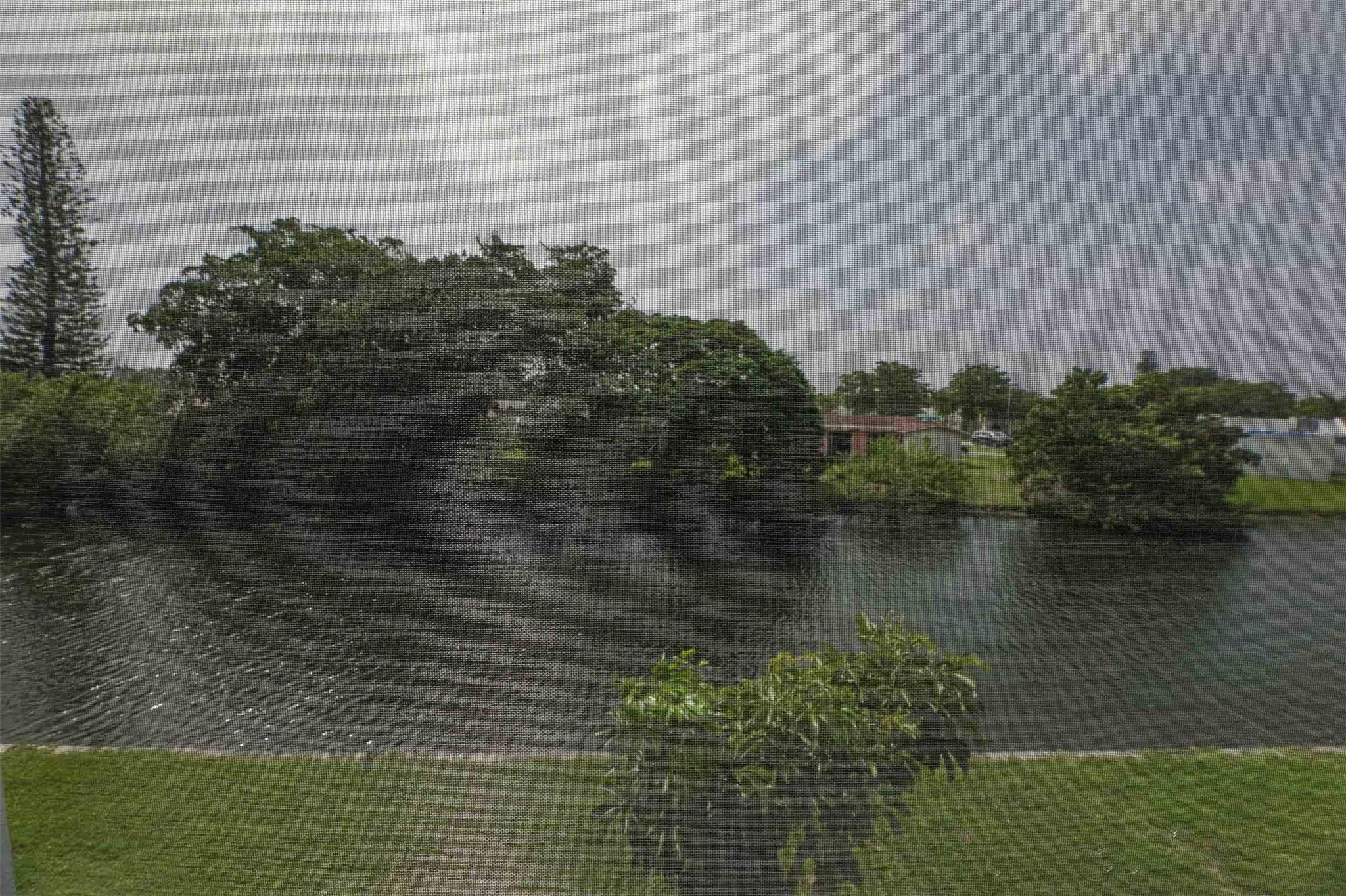 9460 Sunrise Lakes Boulevard Unit: 205