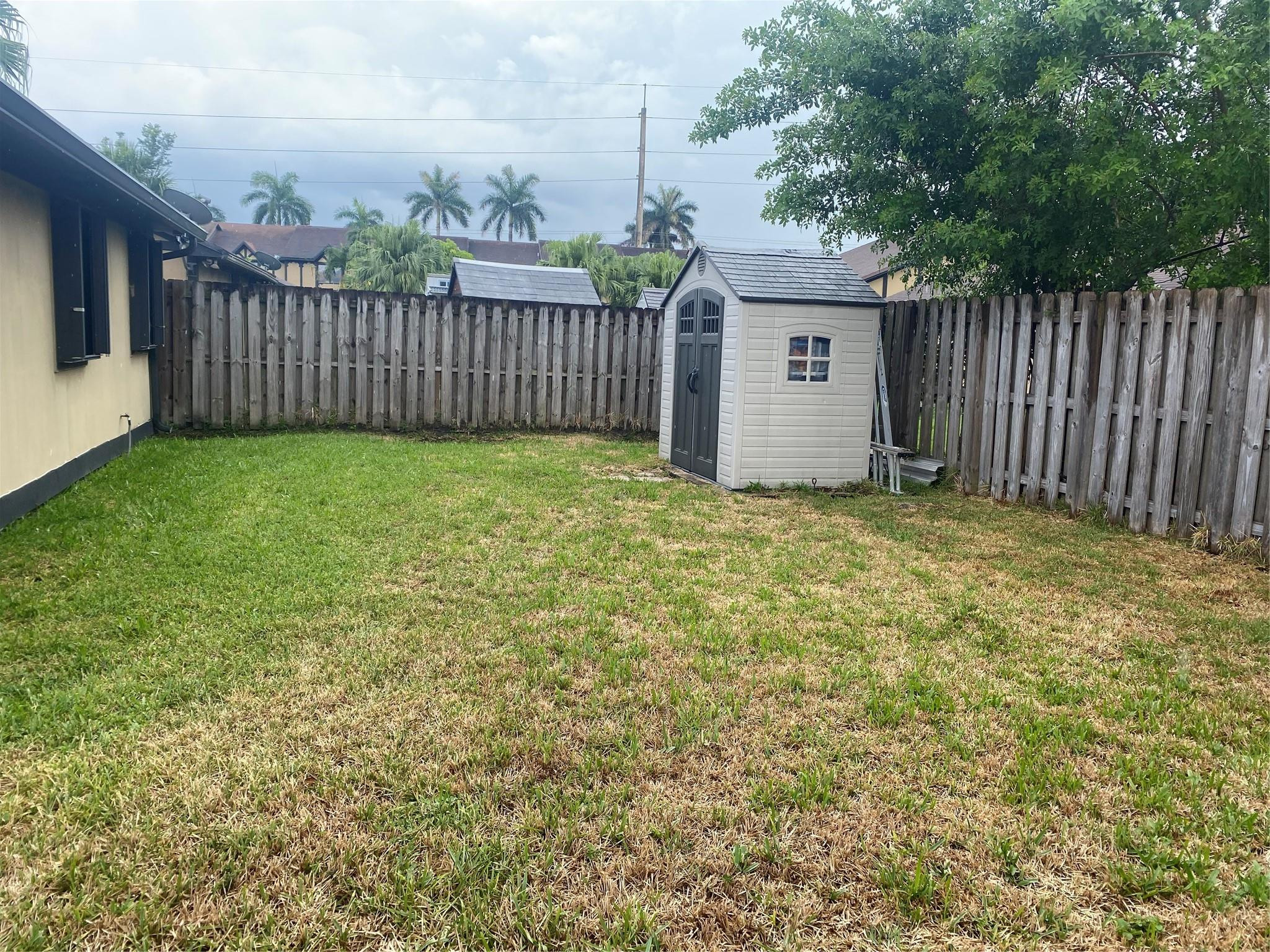 4464 NW 92nd Terrace