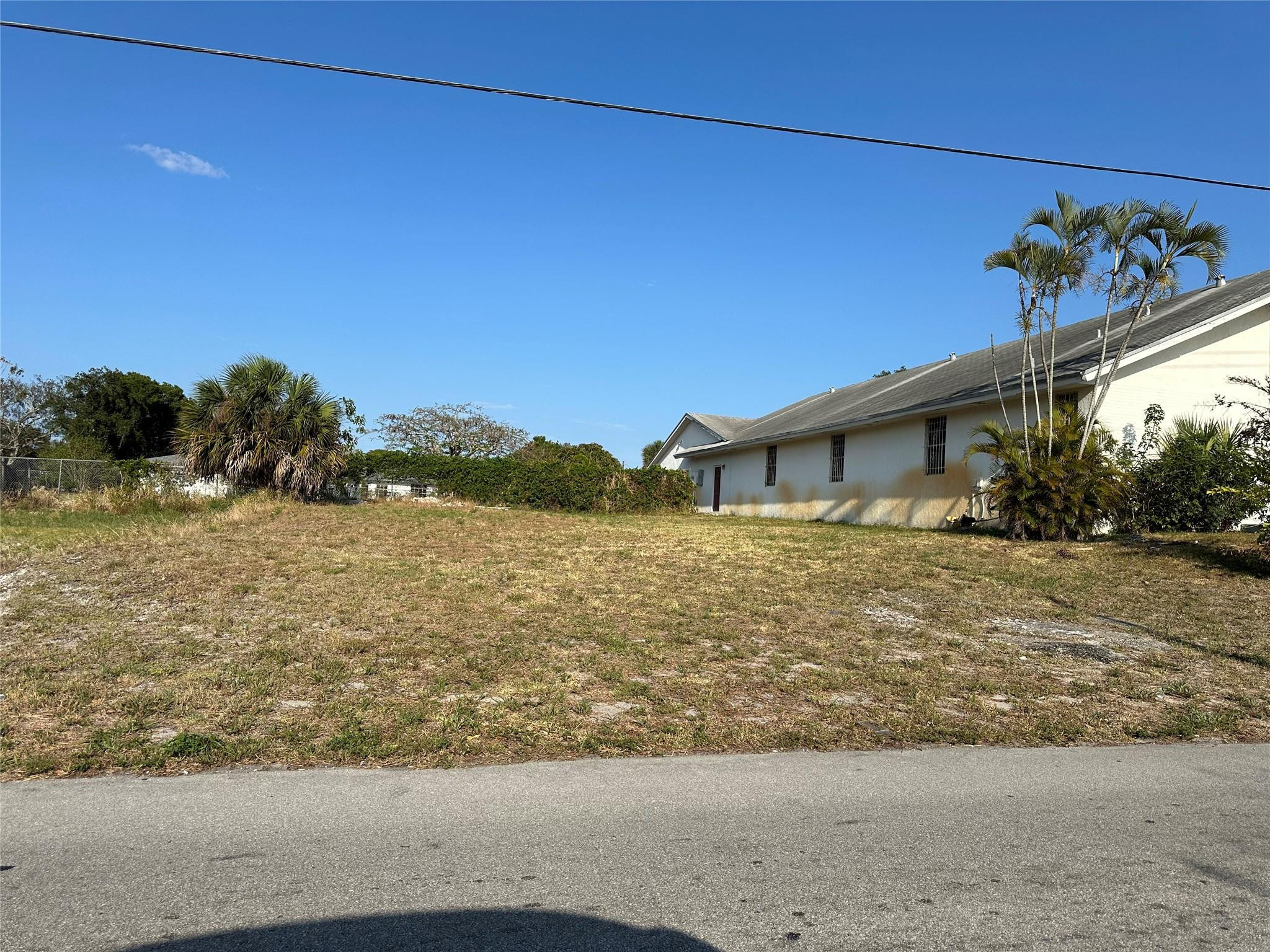 432 NW 1st Terrace