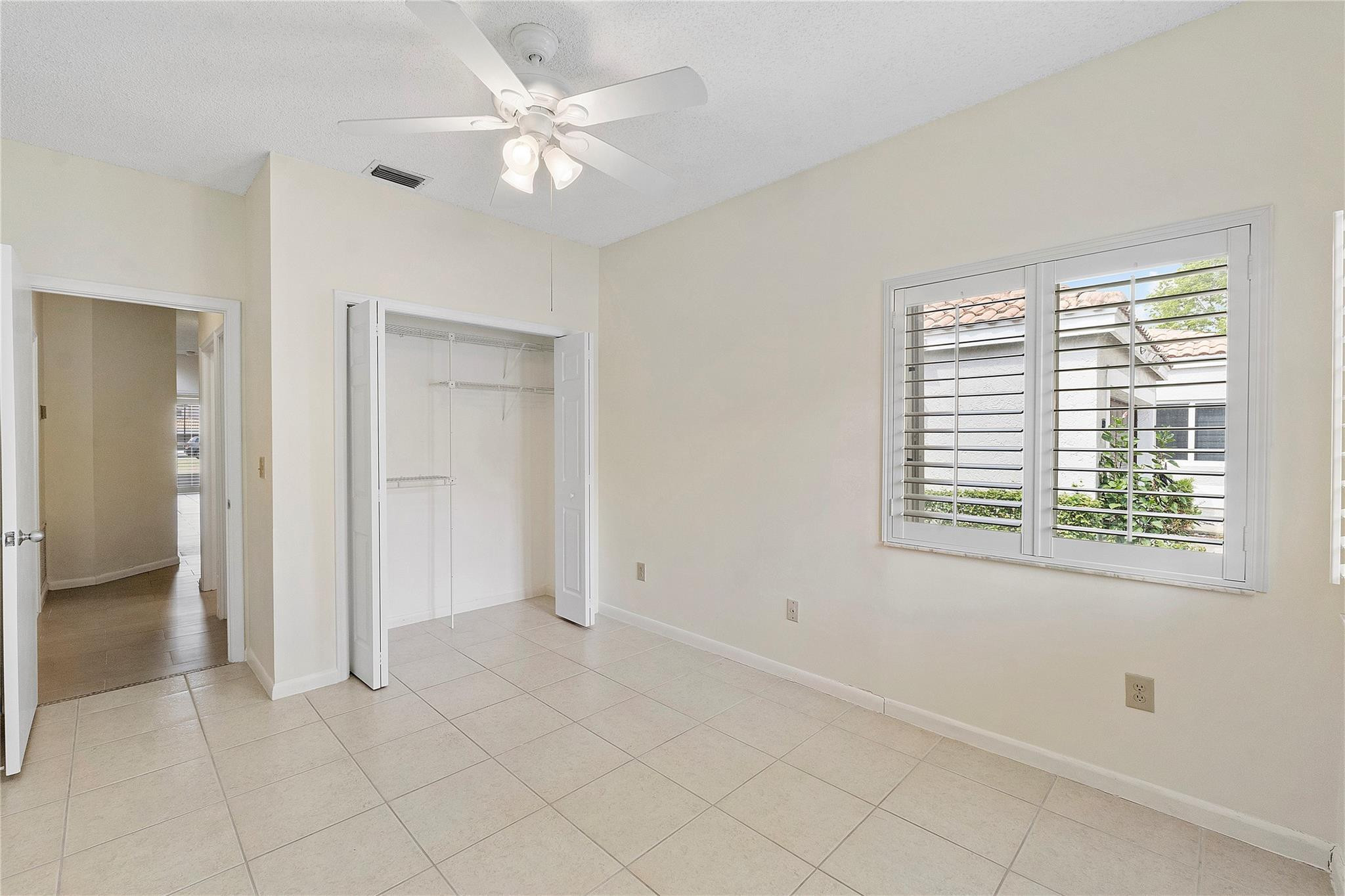 10459 Lake Vista Circle 10459