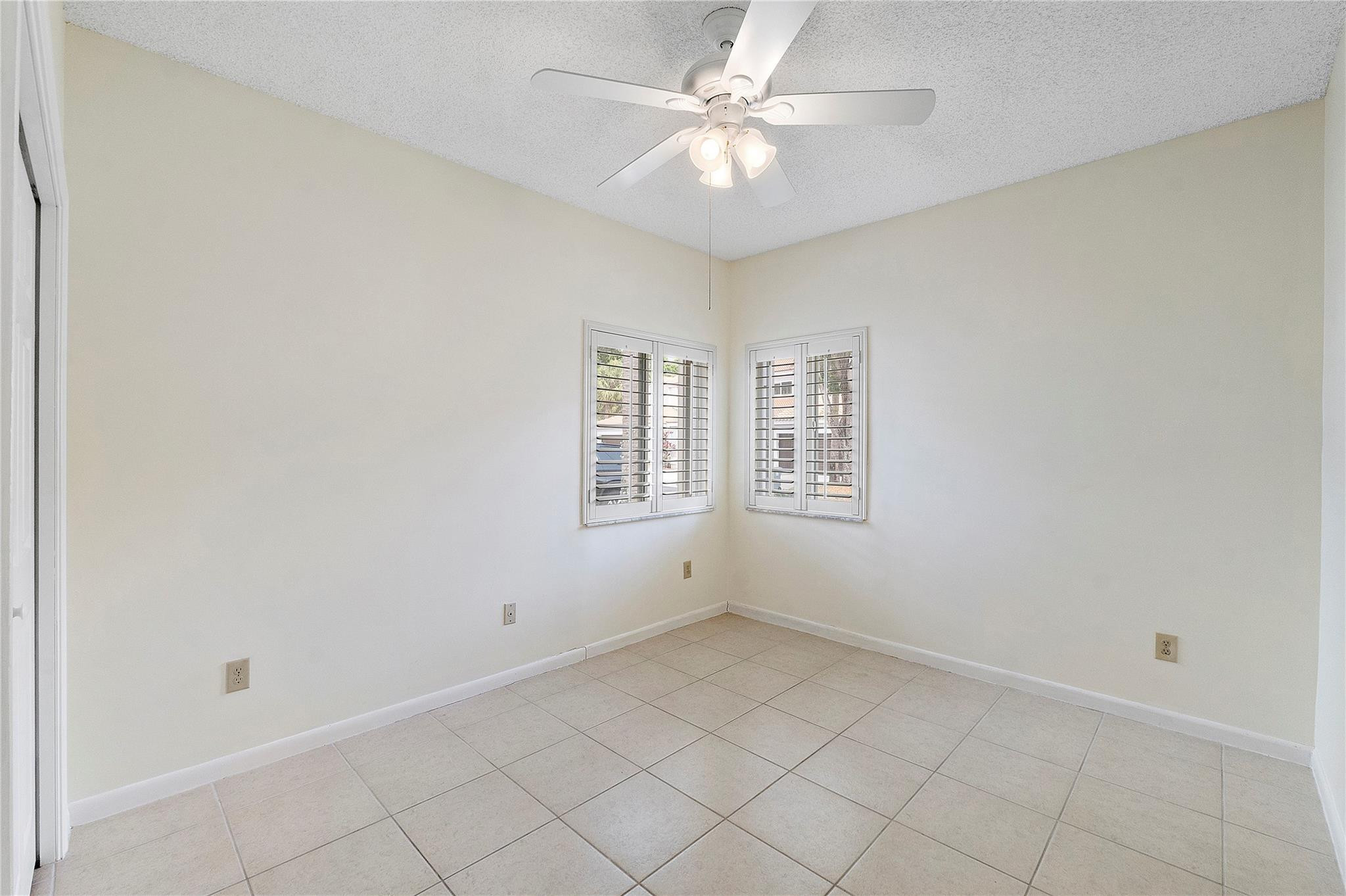 10459 Lake Vista Circle 10459