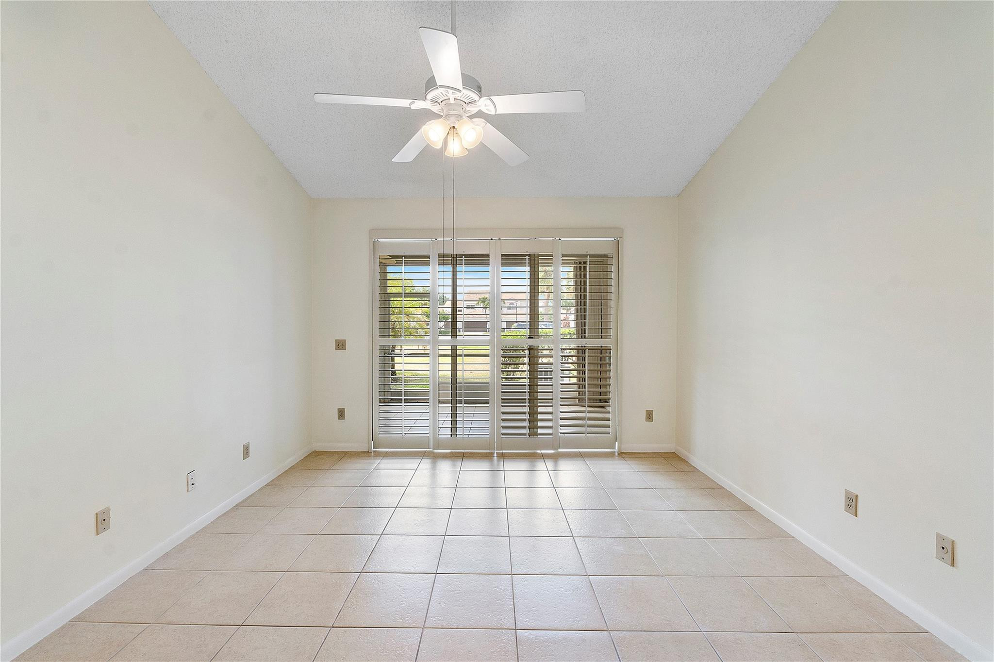 10459 Lake Vista Circle 10459