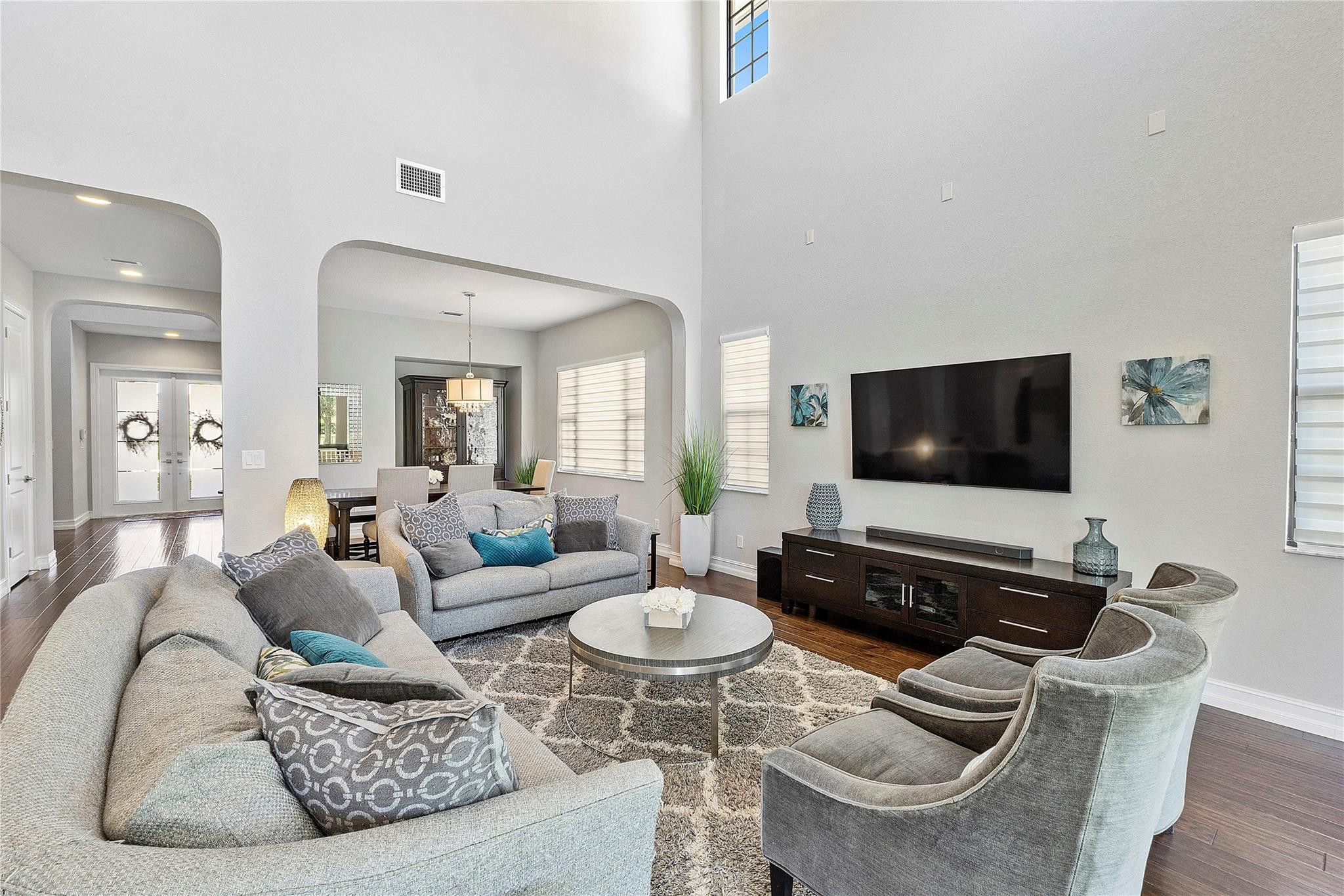 11143 Meridian Drive