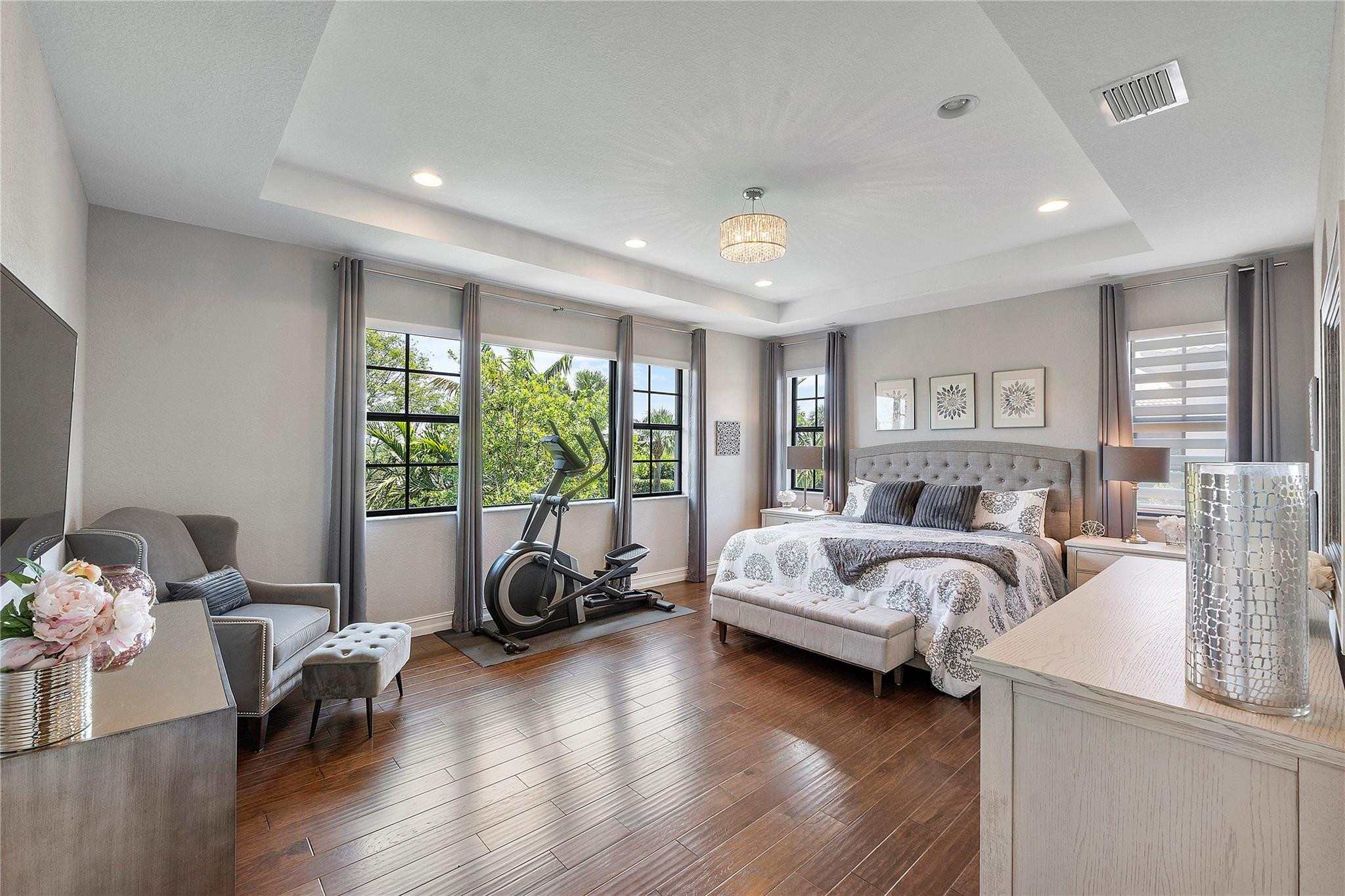 11143 Meridian Drive