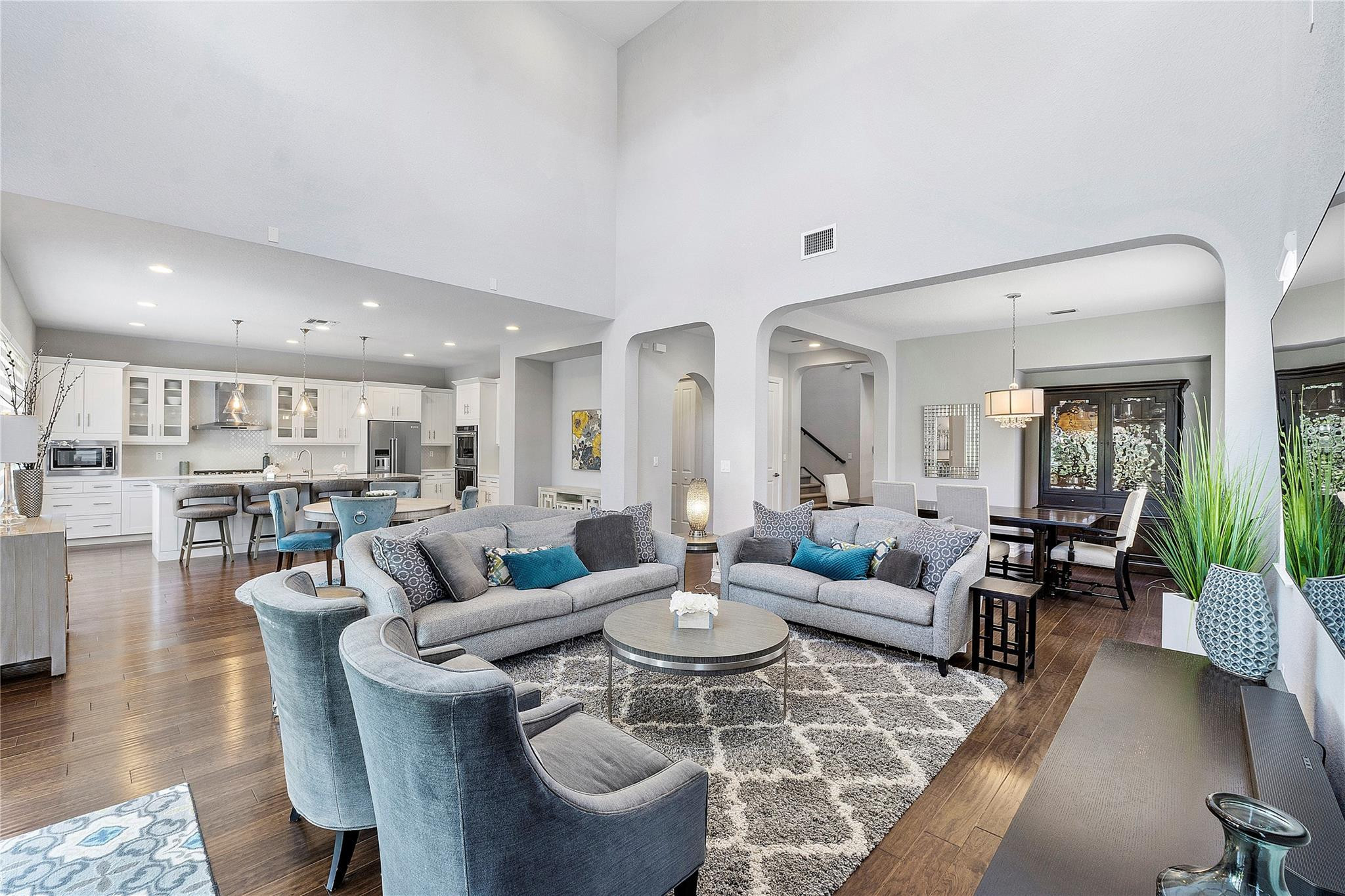 11143 Meridian Drive