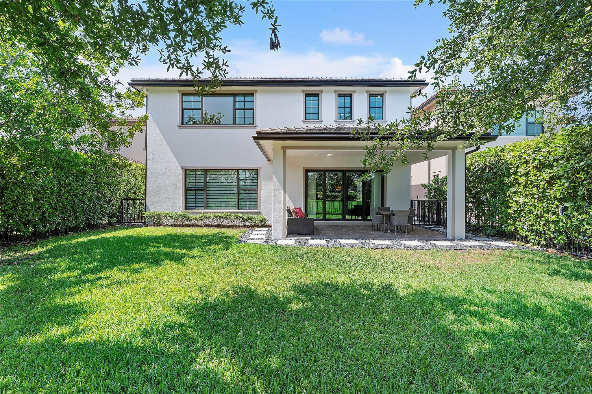 11143 Meridian Drive
