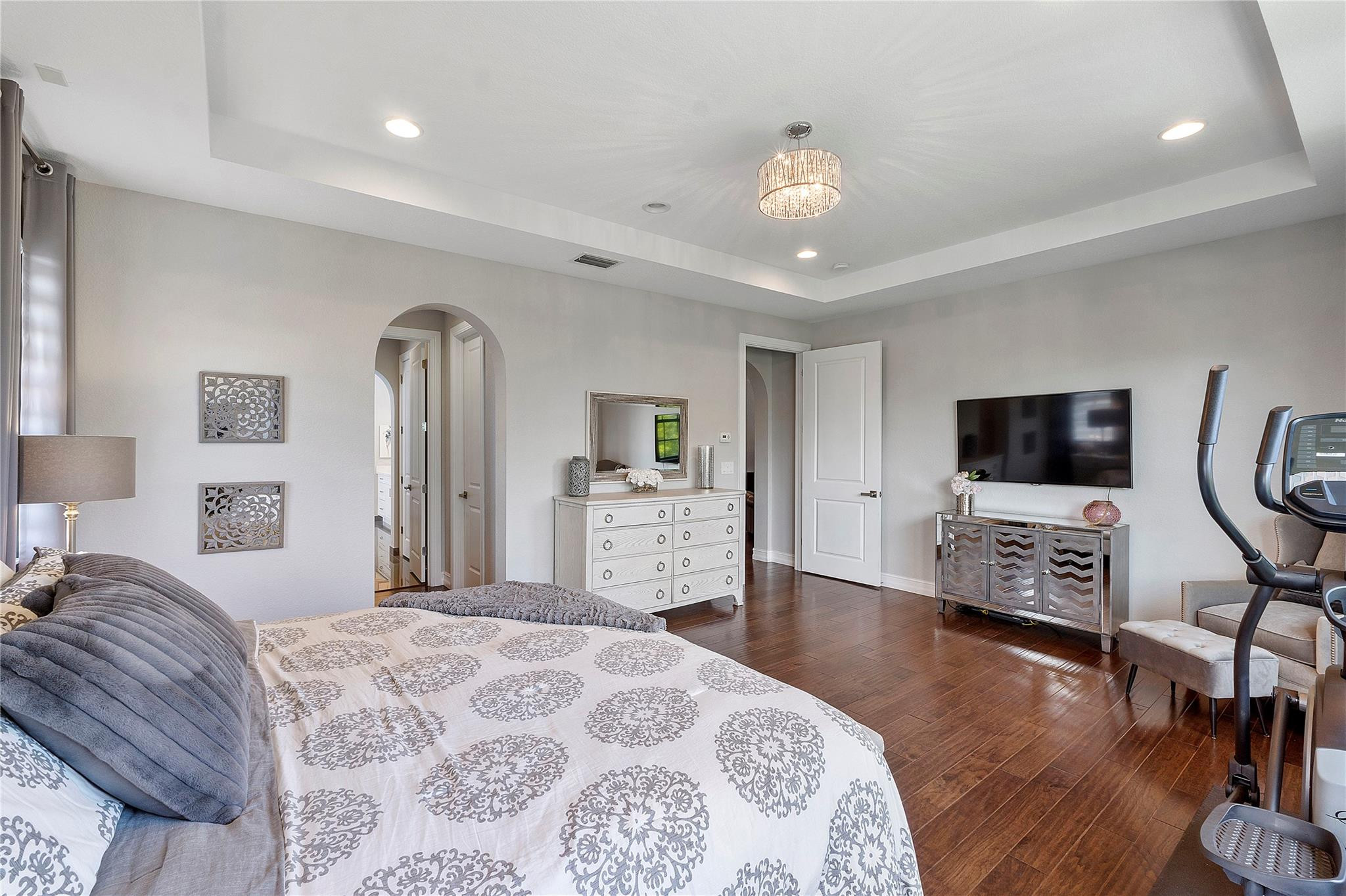 11143 Meridian Drive