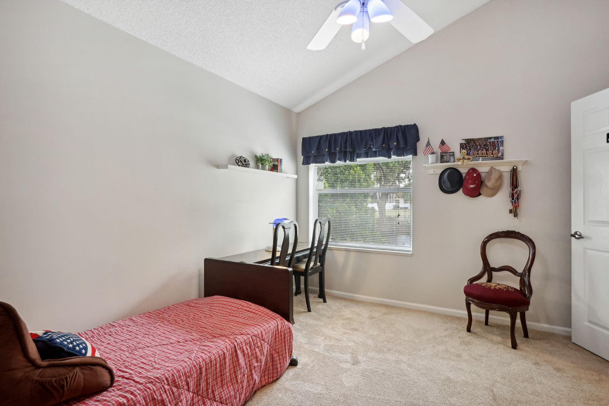 4857 Kensington Circle