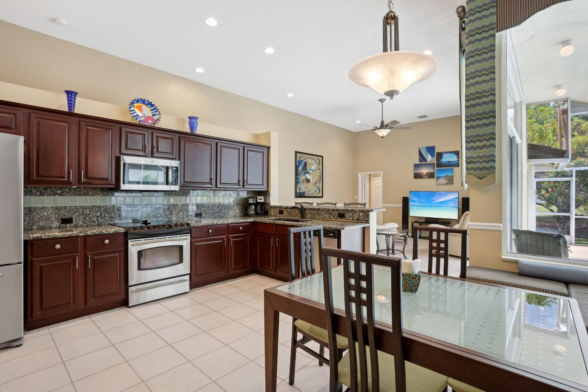 4857 Kensington Circle