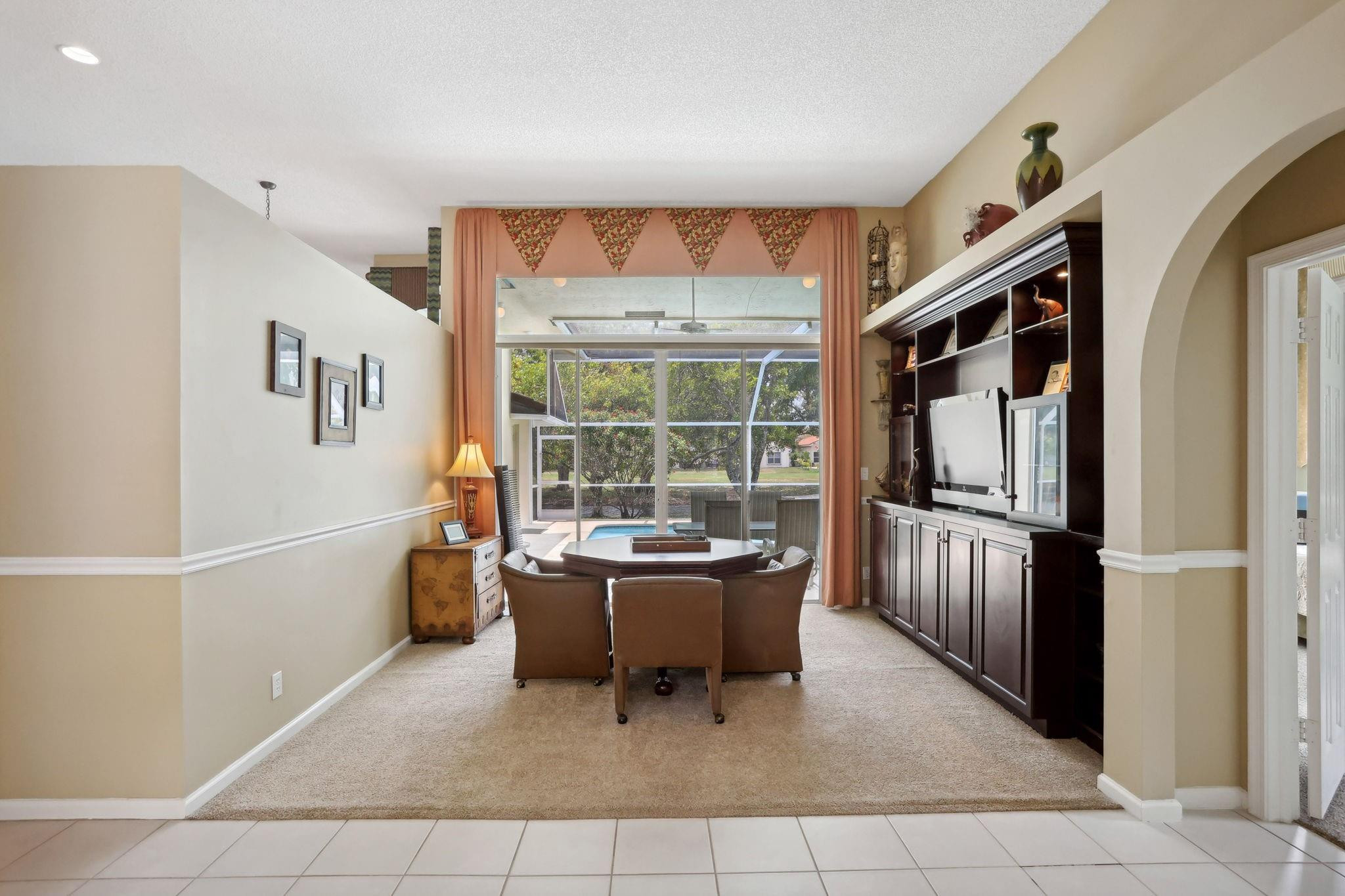 4857 Kensington Circle