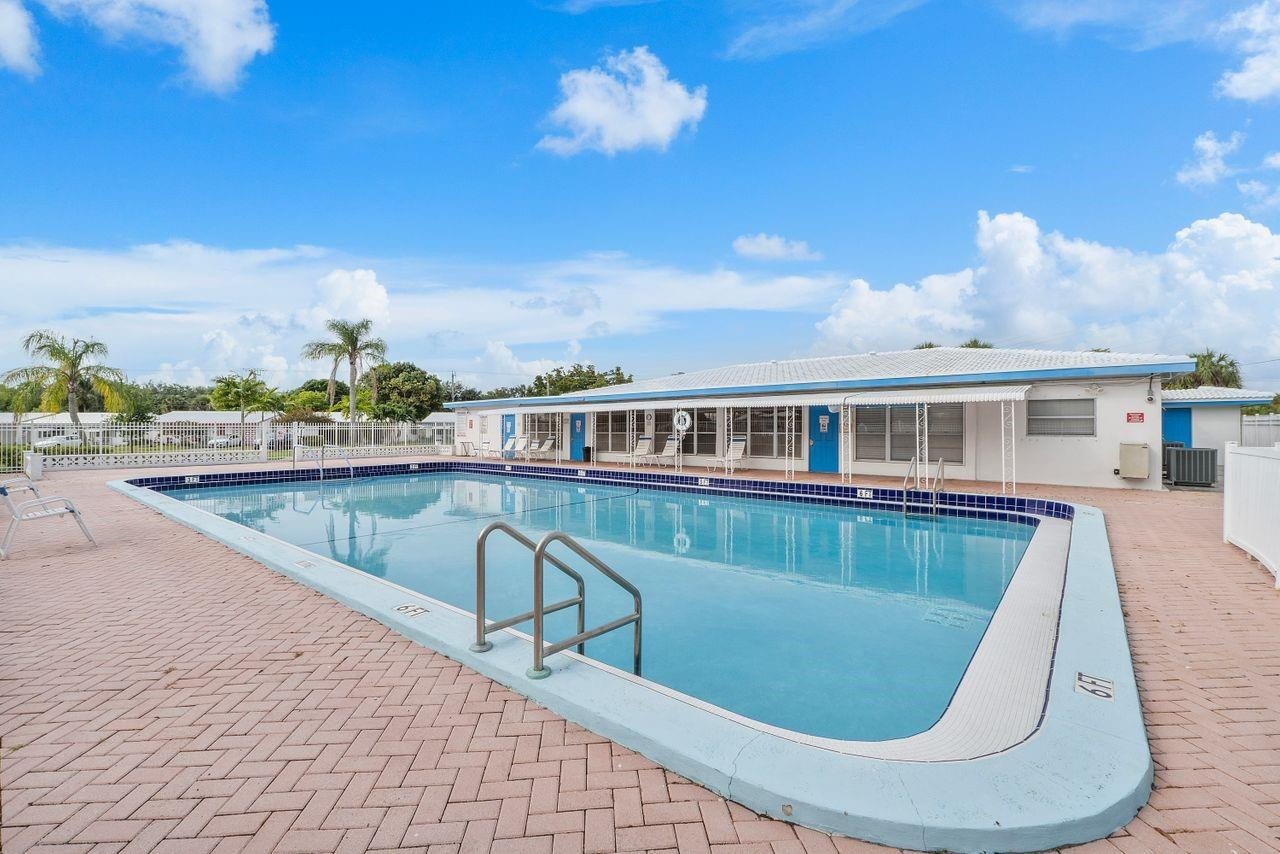 8303 NW 57th Court