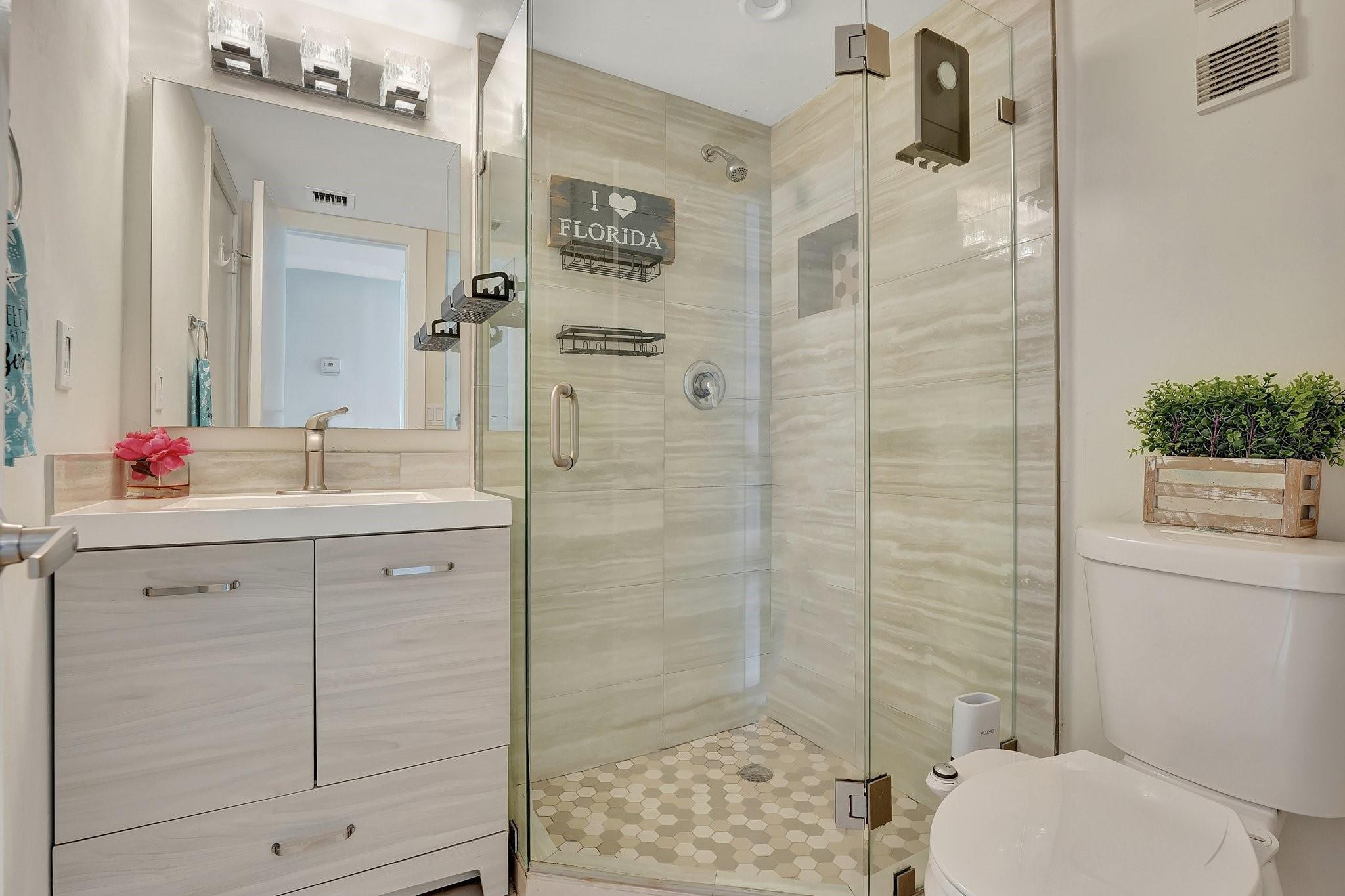 9460 Tangerine Place 407