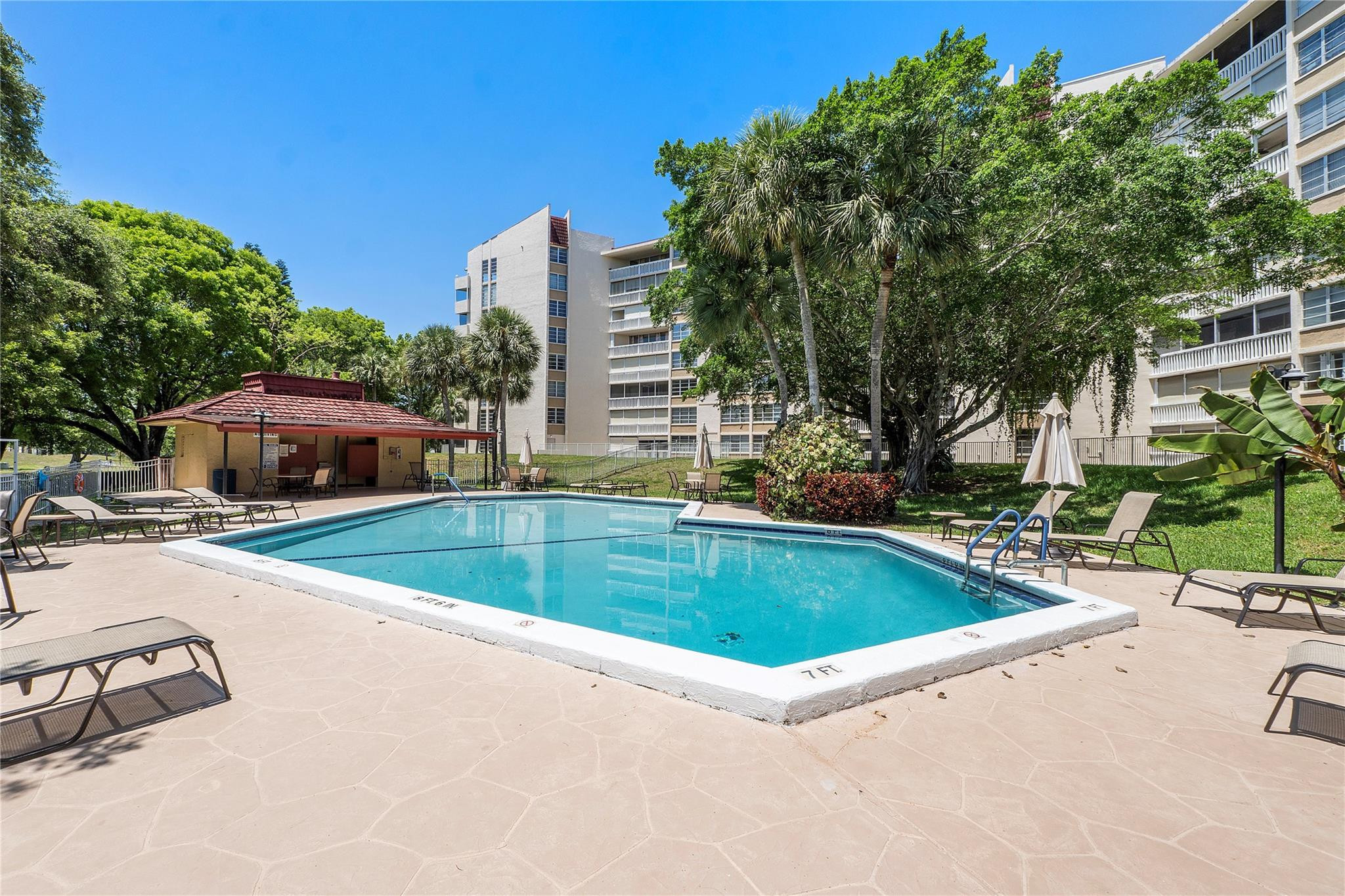 6911 Environ Boulevard 7K