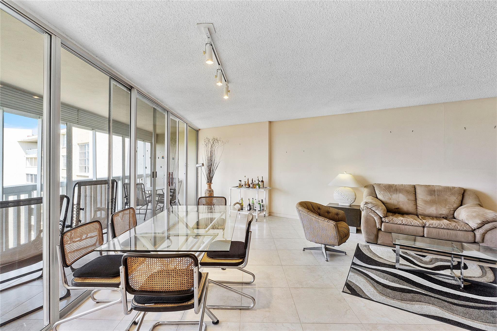 6911 Environ Boulevard 7K