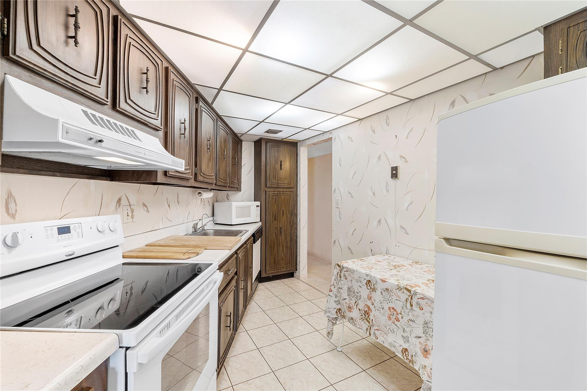6911 Environ Boulevard 7K