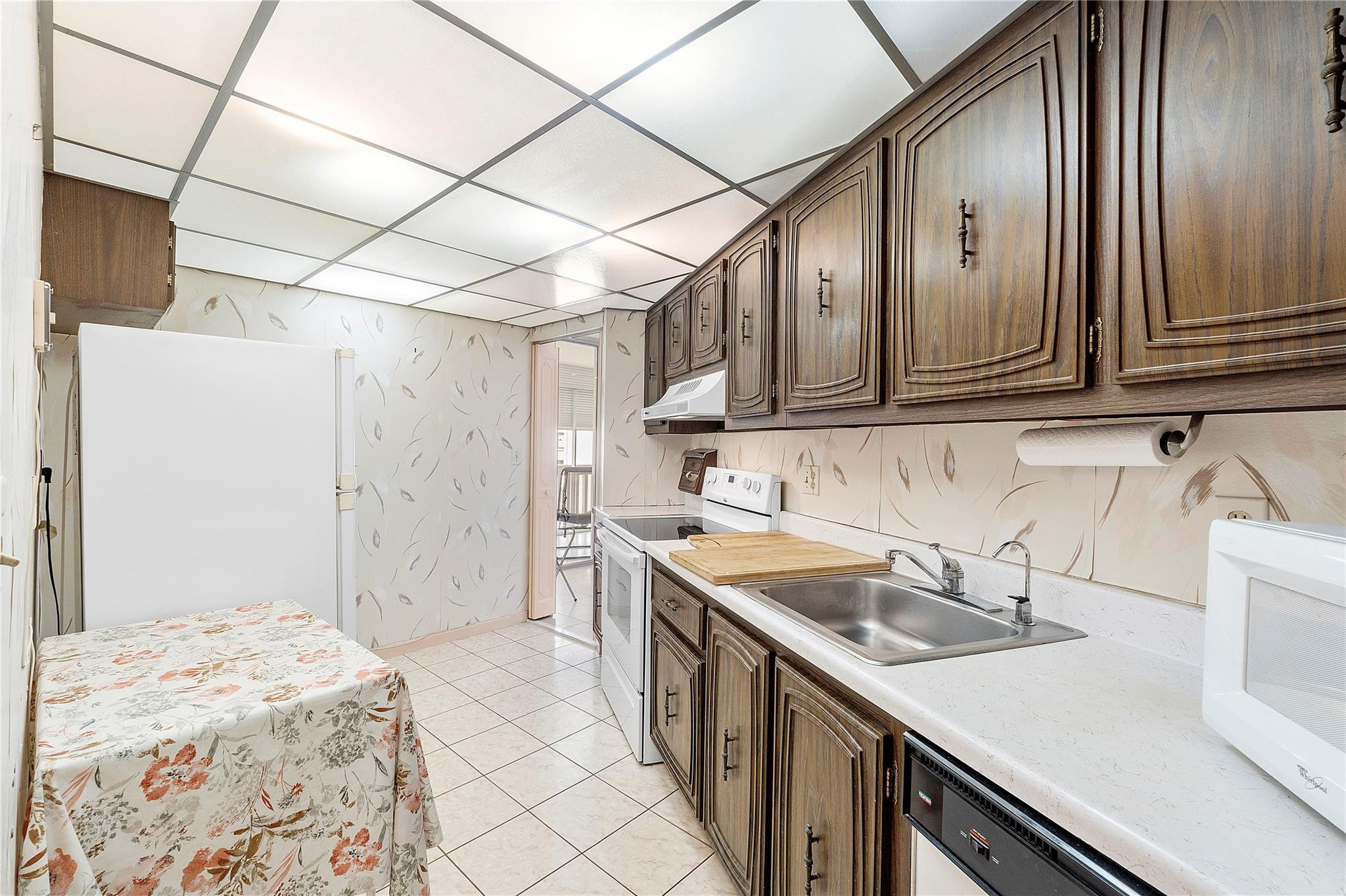 6911 Environ Boulevard 7K