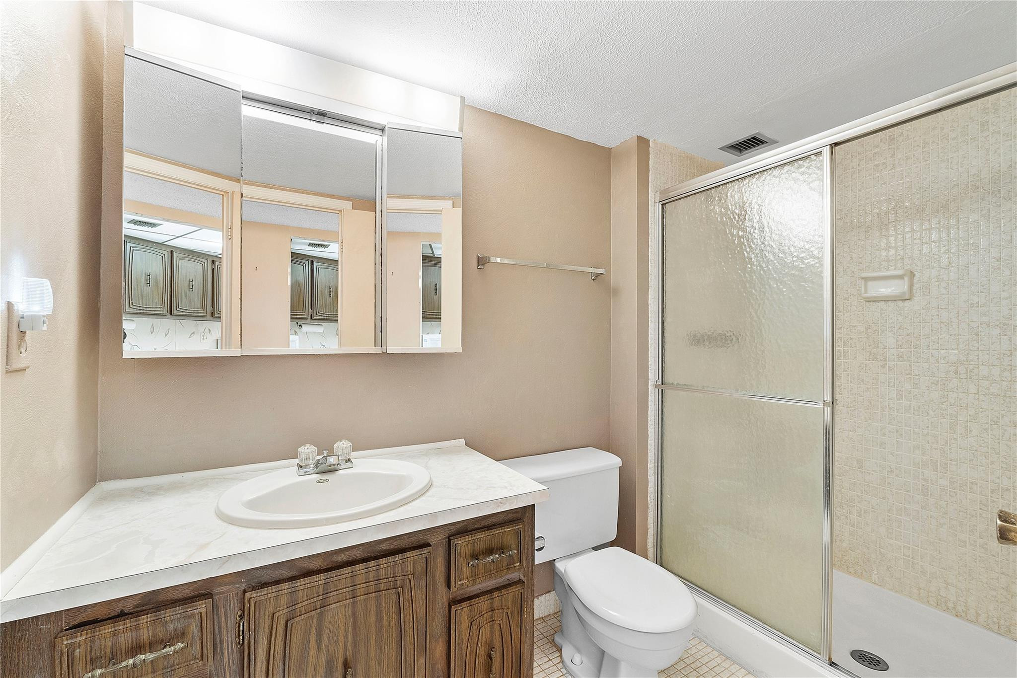6911 Environ Boulevard 7K