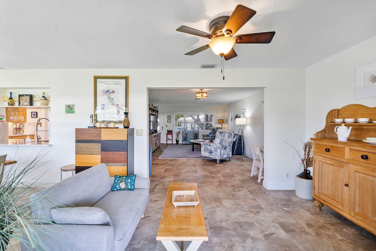 8855 NW 10th Place