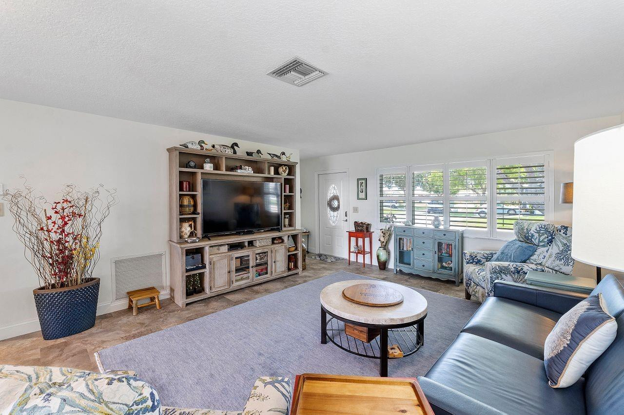 8855 NW 10th Place