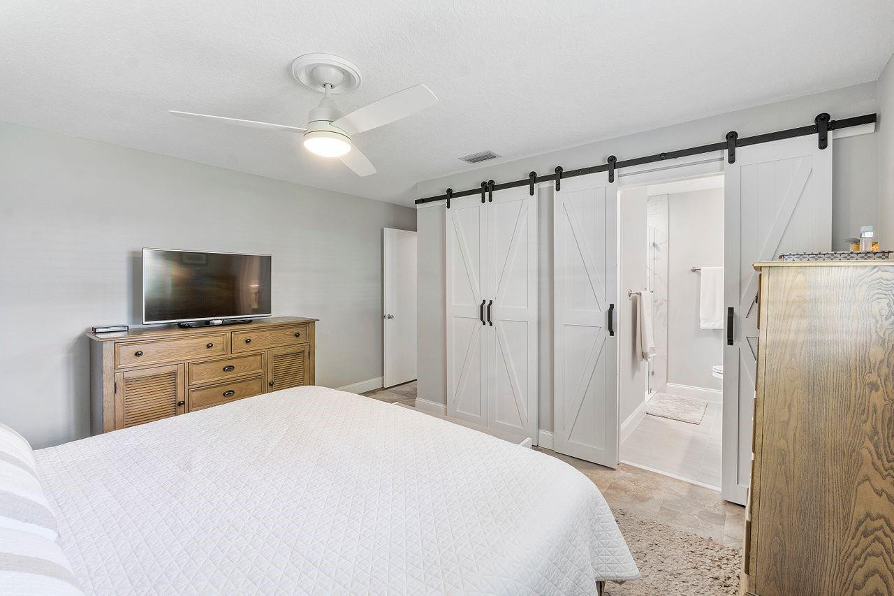 8855 NW 10th Place