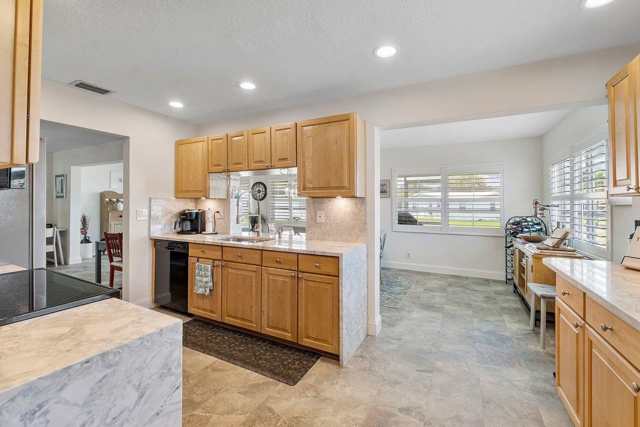 8855 NW 10th Place