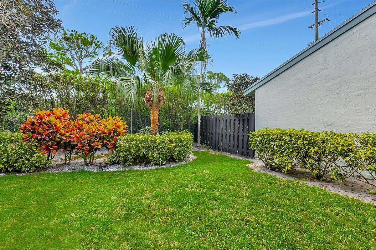 1455 NW 23rd Lane