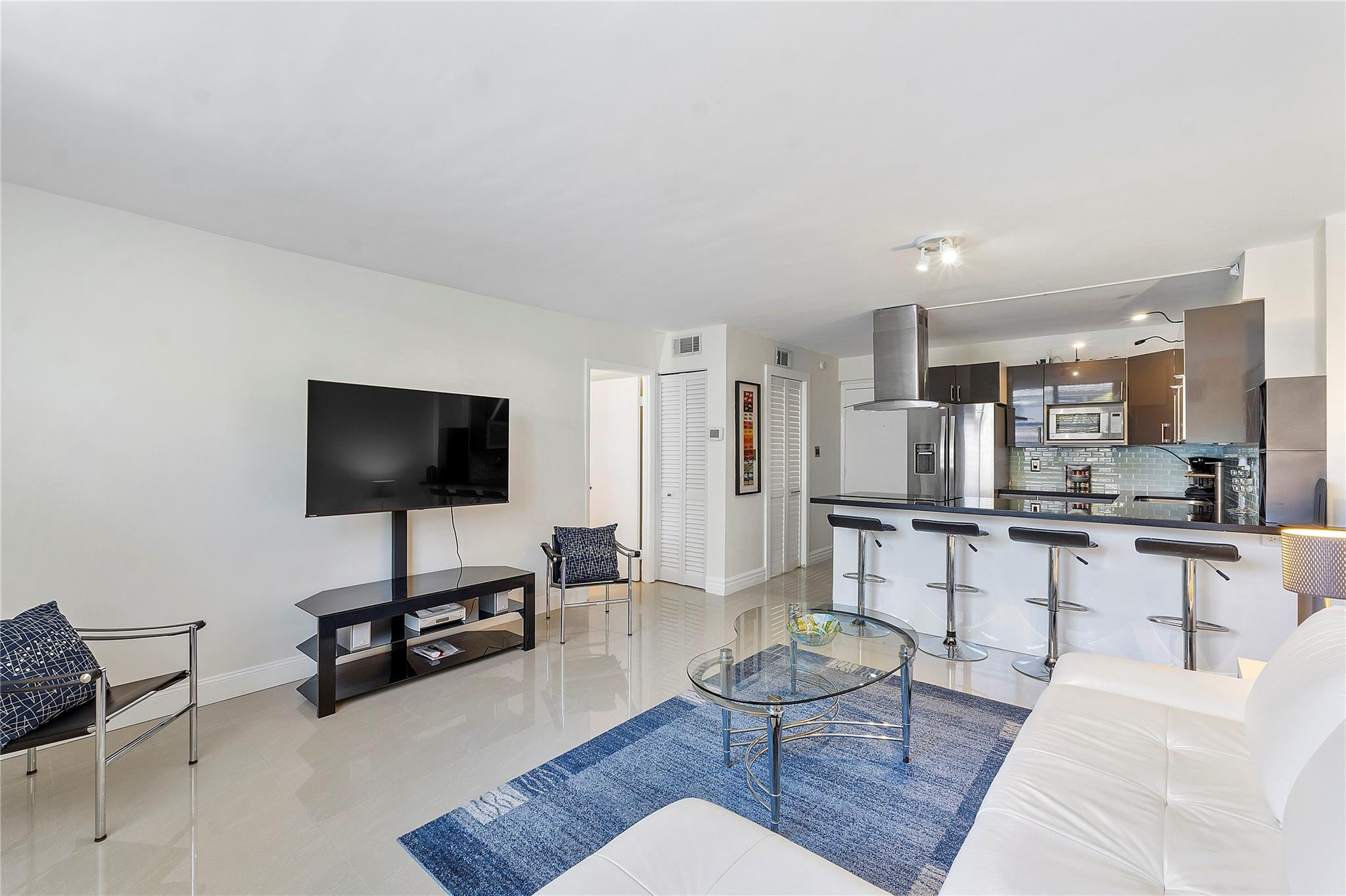 3000 N Ocean Boulevard 201