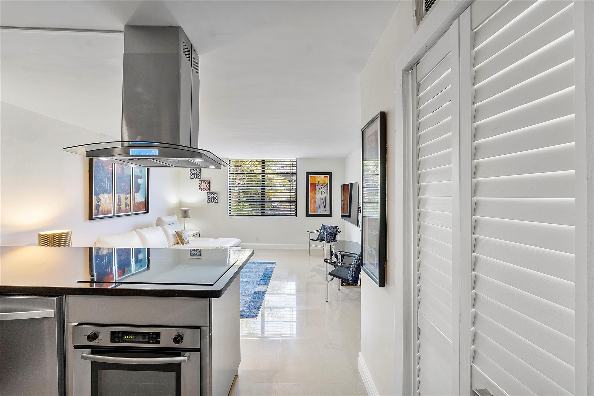 3000 N Ocean Boulevard 201