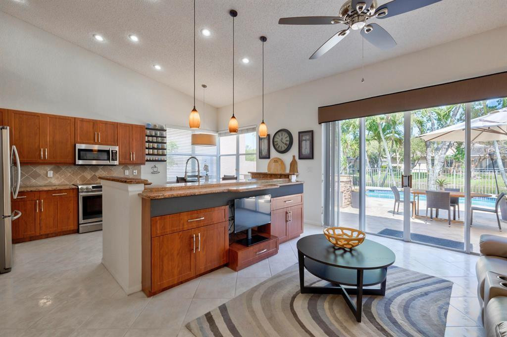 11433 NW 49th Drive