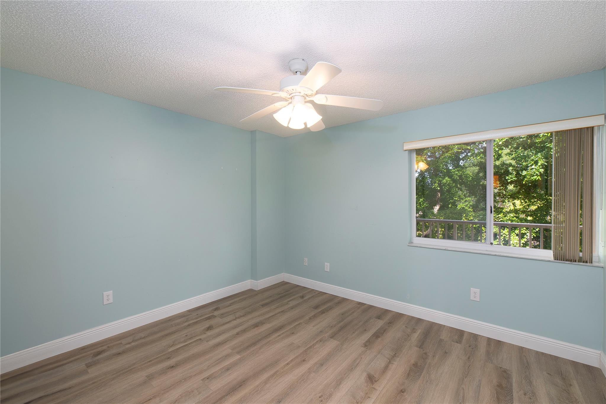 9511 Weldon Circle 414