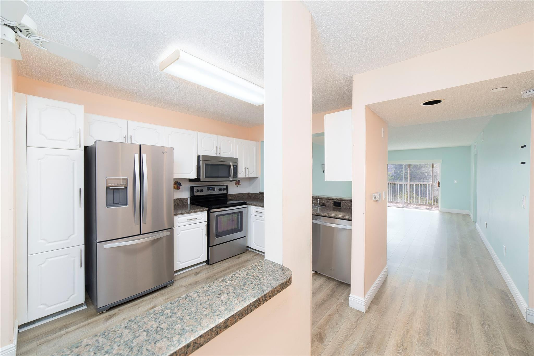 9511 Weldon Circle 414
