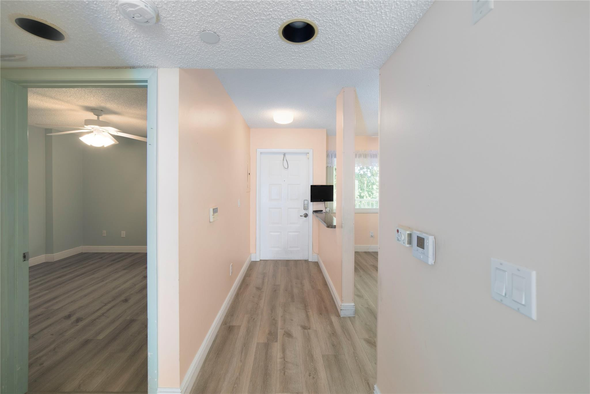 9511 Weldon Circle 414